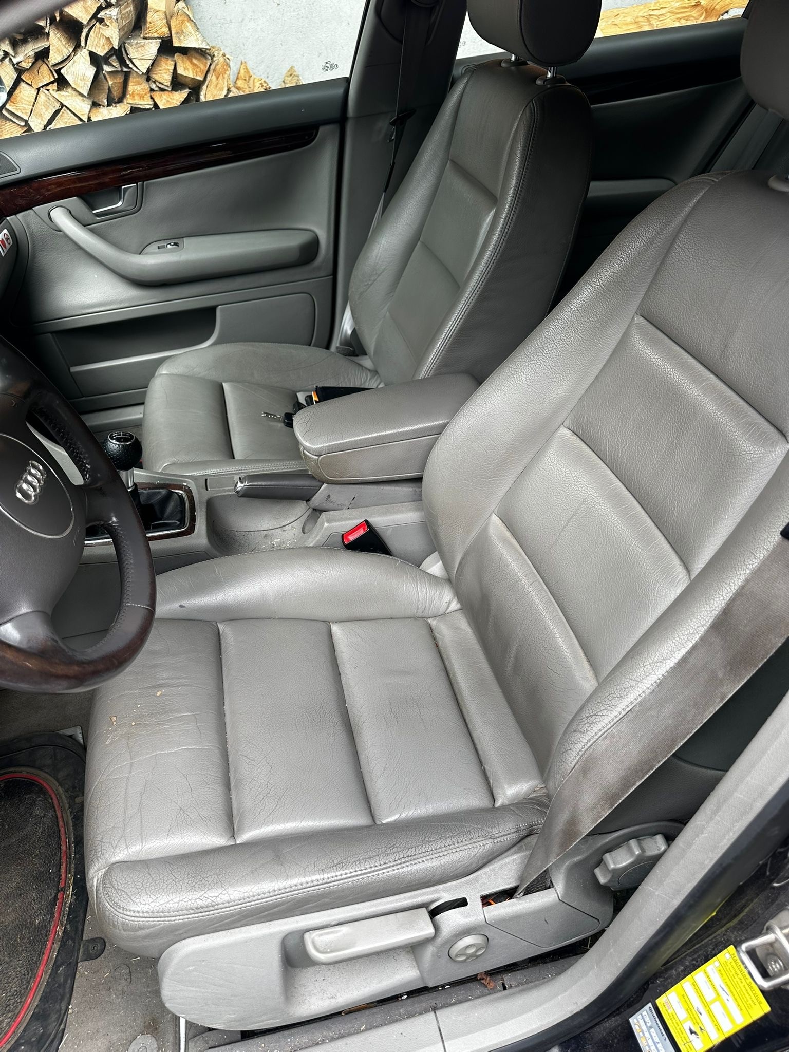 AUDI A4 Avant 1.9 TDI-image-5