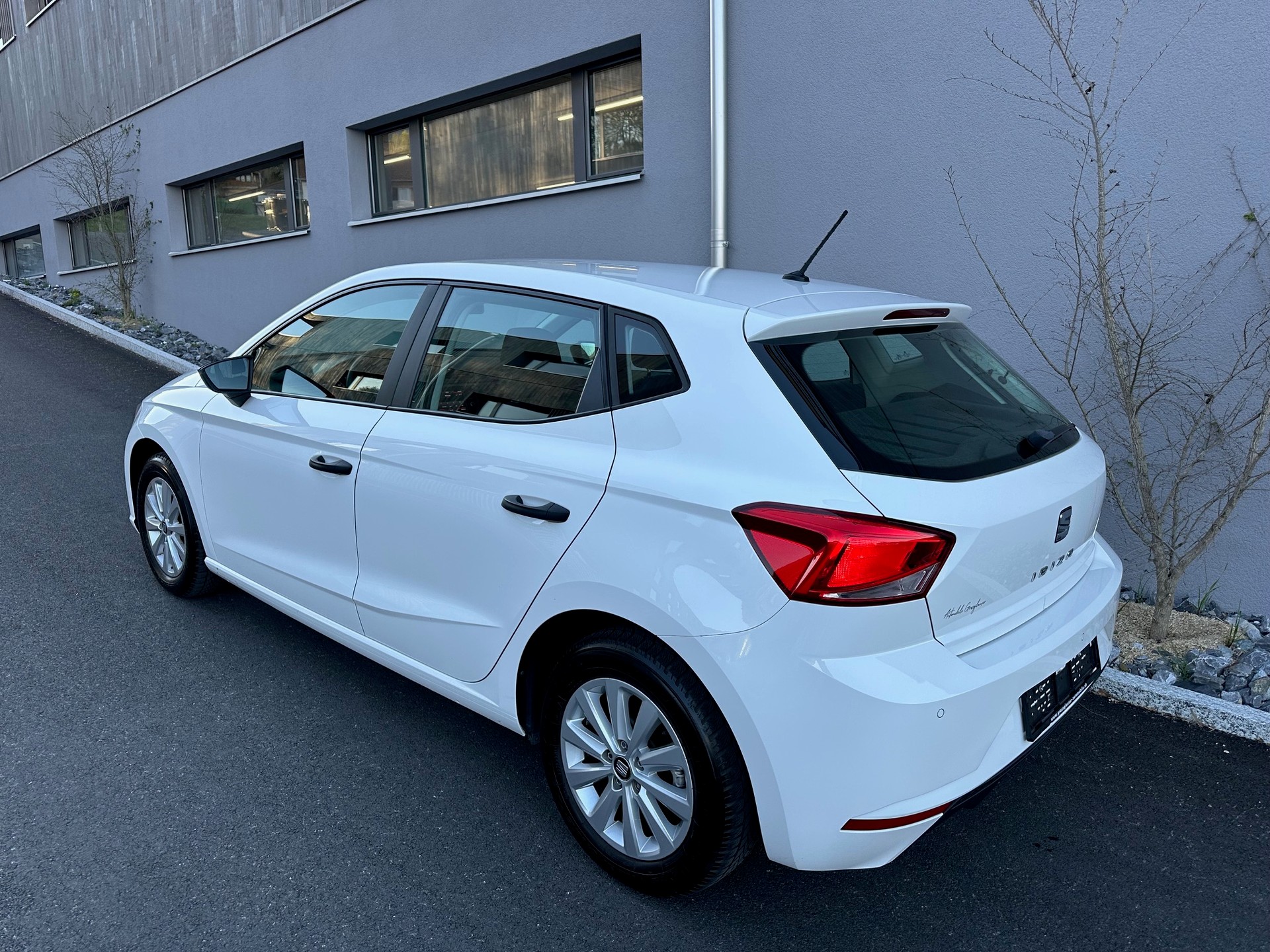 SEAT Ibiza 1.0 EcoTSI DSG Style-image-2