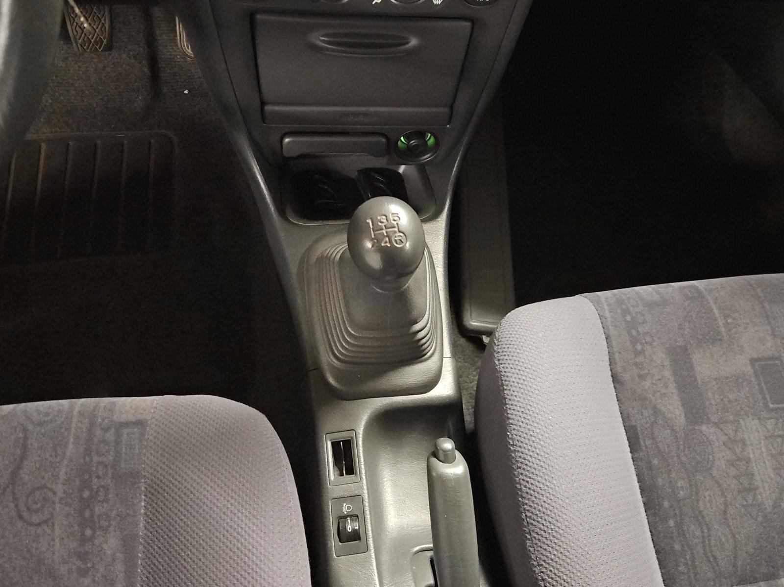 TOYOTA Corolla Sportswagon 1.8 Linea Terra 4WD-image-19