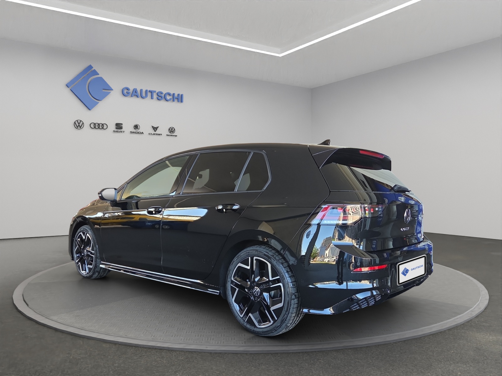 VW Golf 2.0 TSI R-Line DSG 4 Motion-image-2