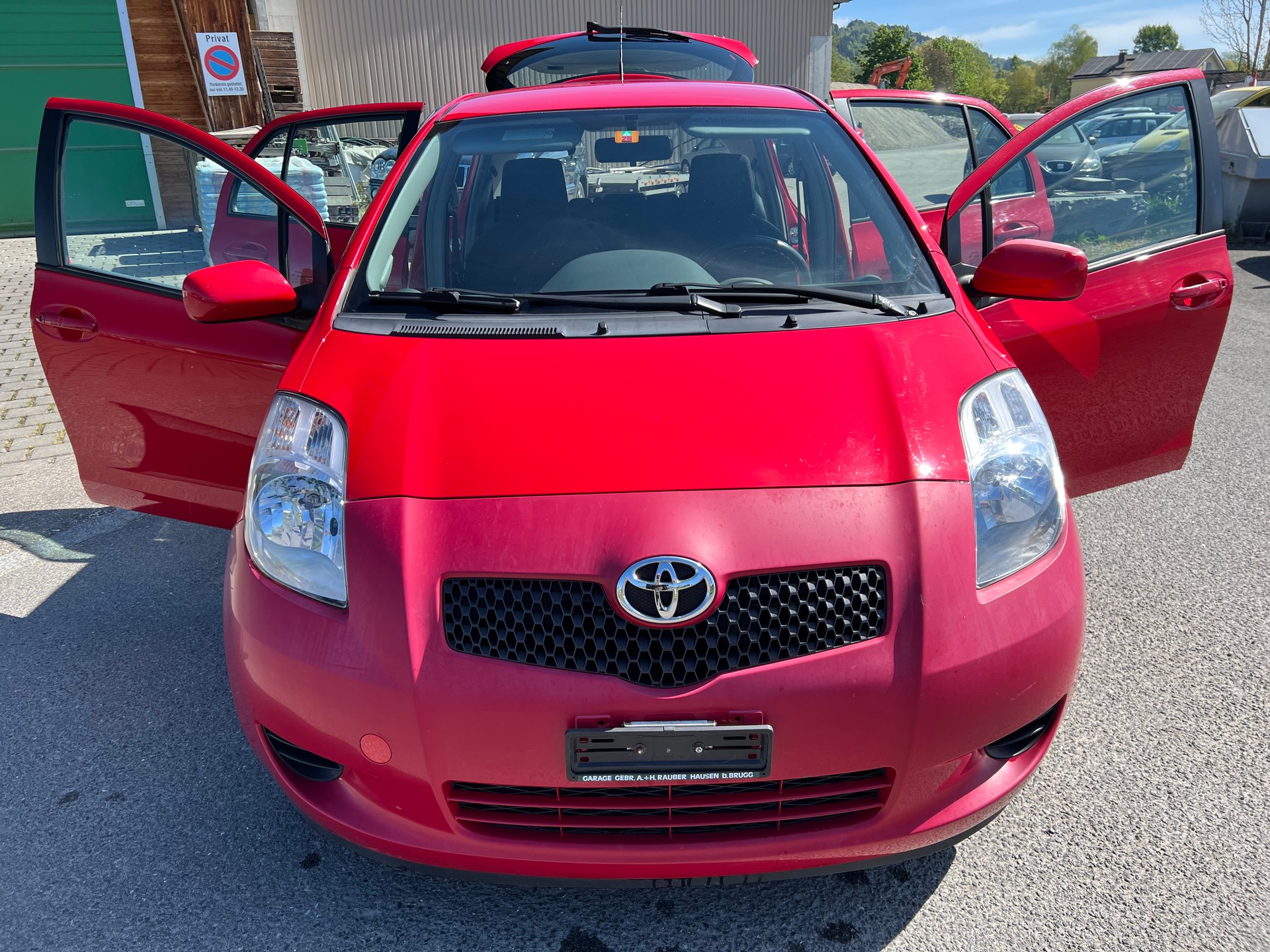 TOYOTA Yaris 1.3 Linea Luna-image-6