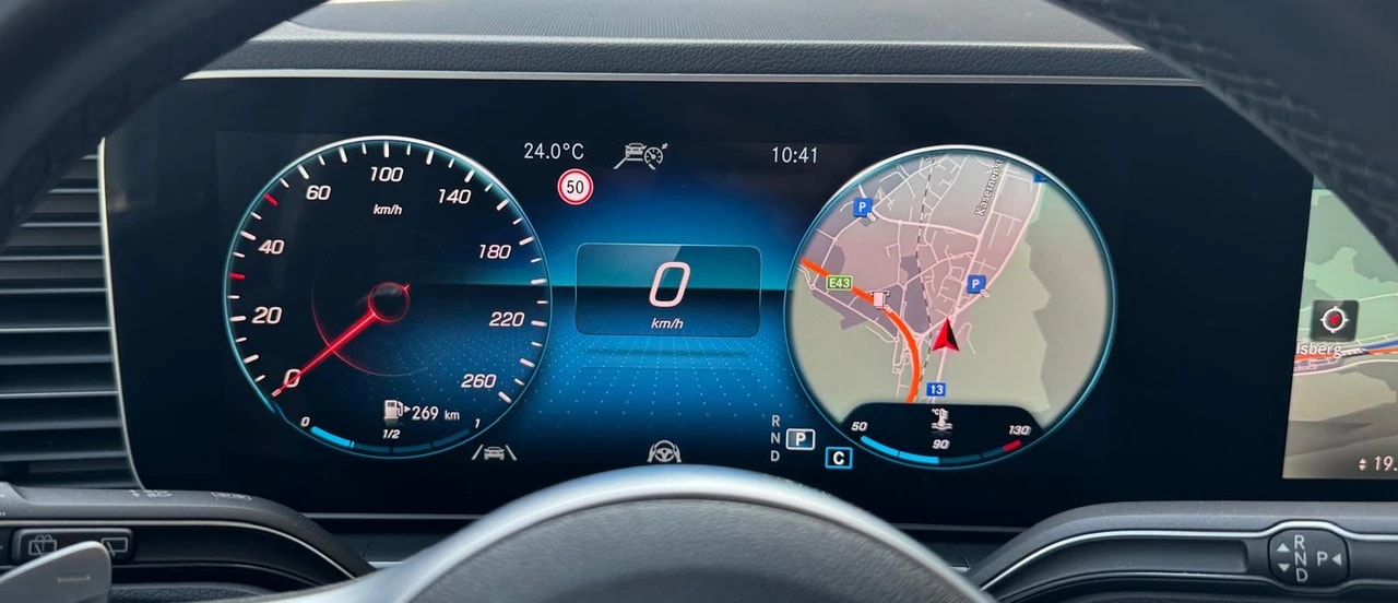 MERCEDES-BENZ GLE 400 d 4Matic AMG Line-image-14