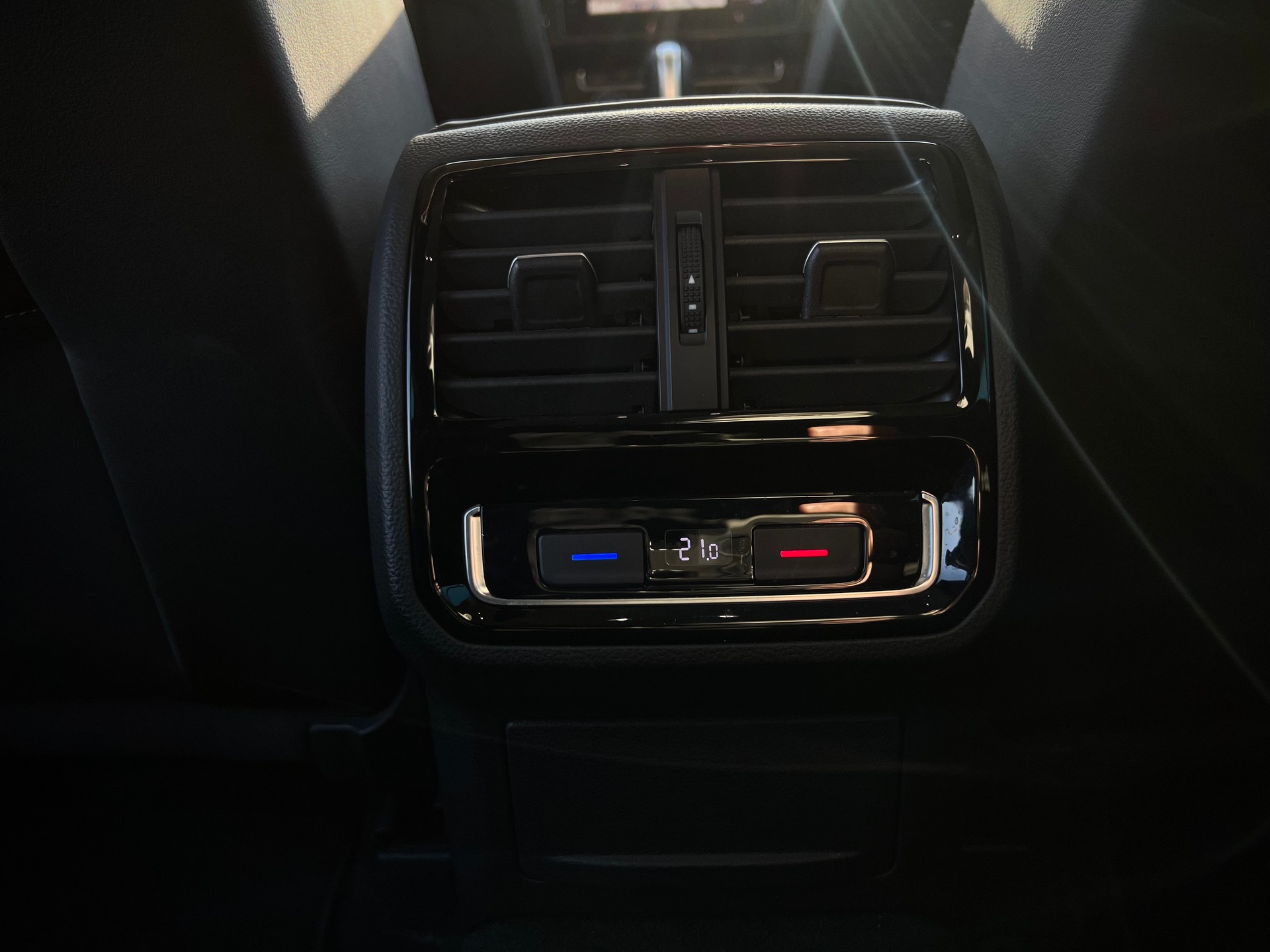 VW 2.0 TDI 150 Highline DSG-image-13