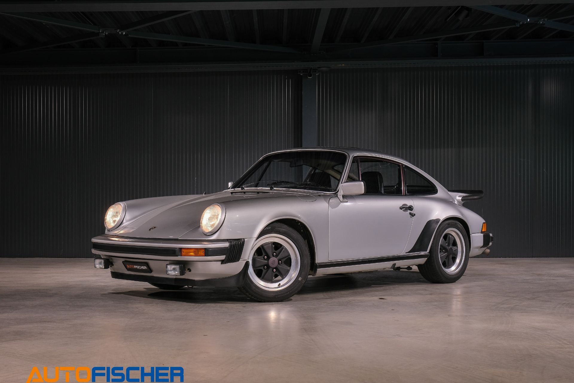 PORSCHE 911 SC