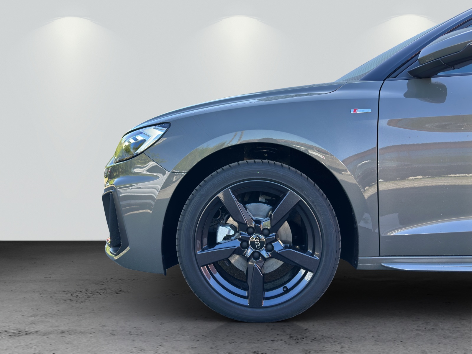 AUDI A1 Sportback 35 TFSI S Line S-tronic-image-10