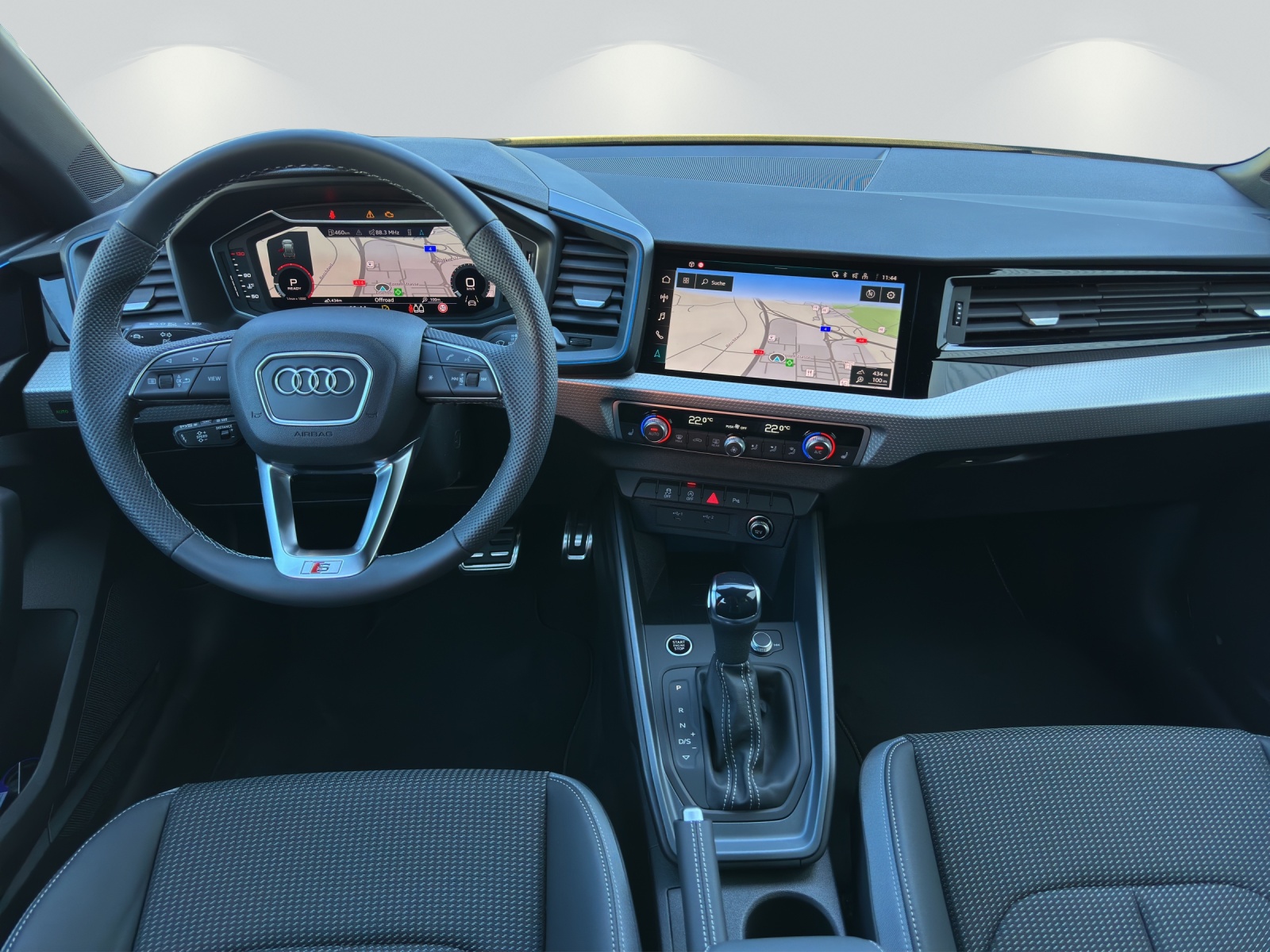AUDI A1 Sportback 35 TFSI S Line S-tronic-image-6