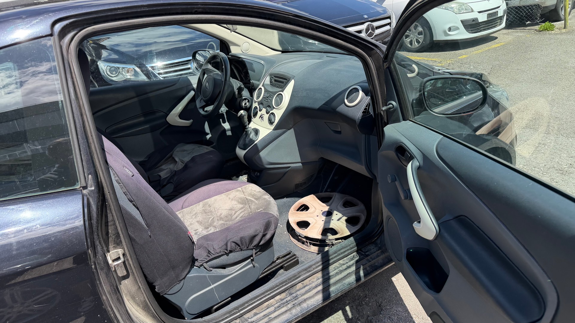 FORD KA 1.25 Ambiente-image-4