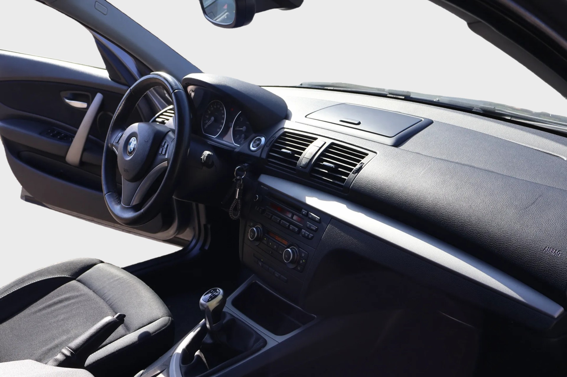 BMW 116i Sport-image-9