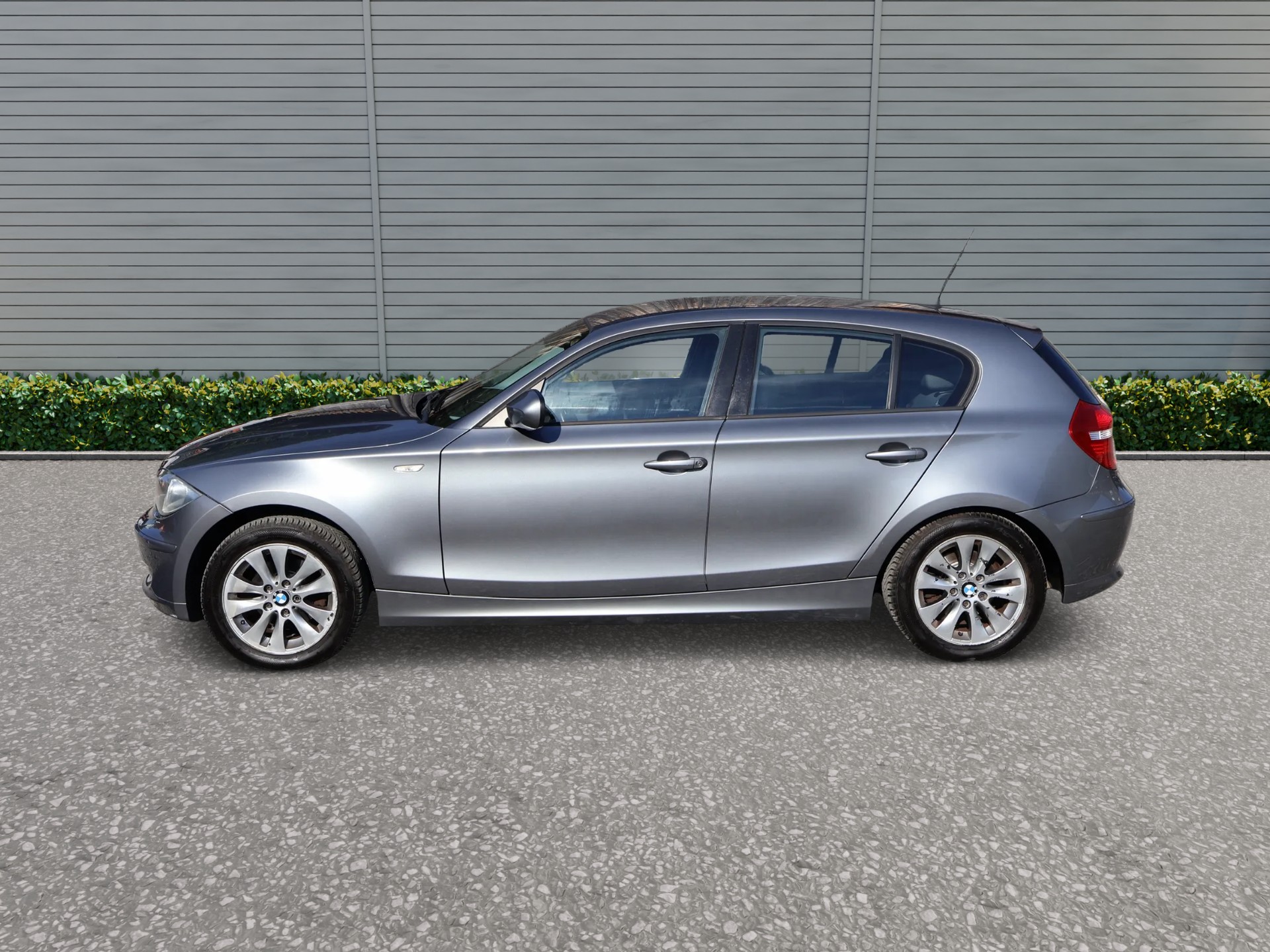 BMW 116i Sport-image-4