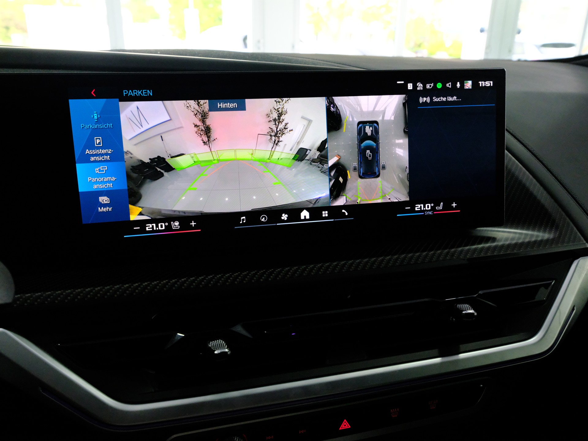 BMW XM xDrive 50e PHEV Steptronic-image-19