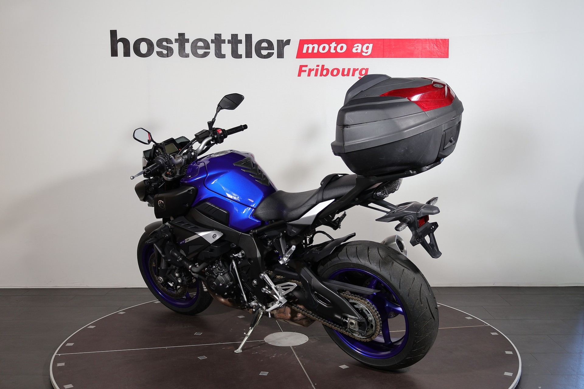 YAMAHA MT-10-showroom-element-3