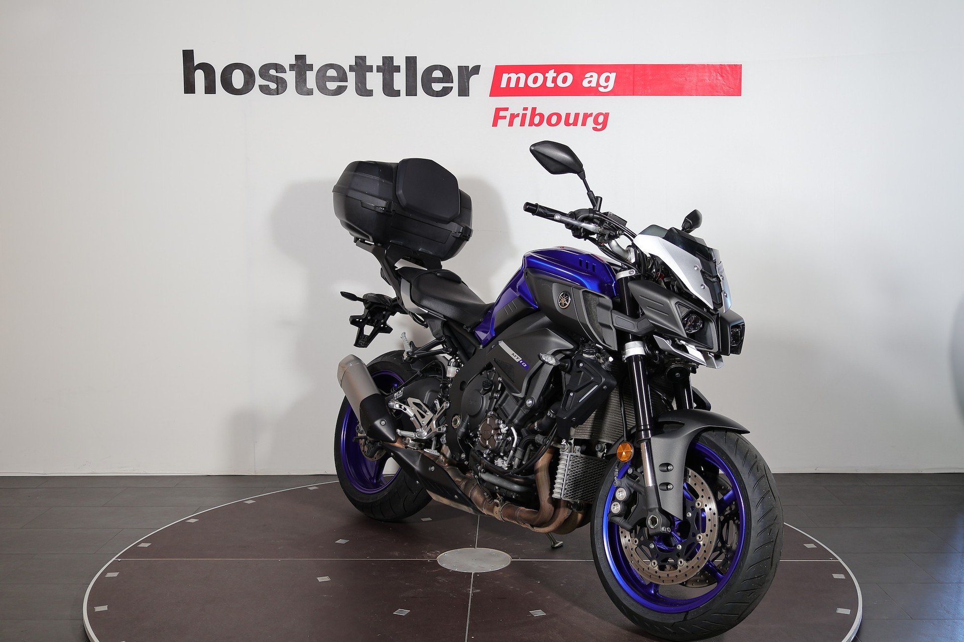 YAMAHA MT-10