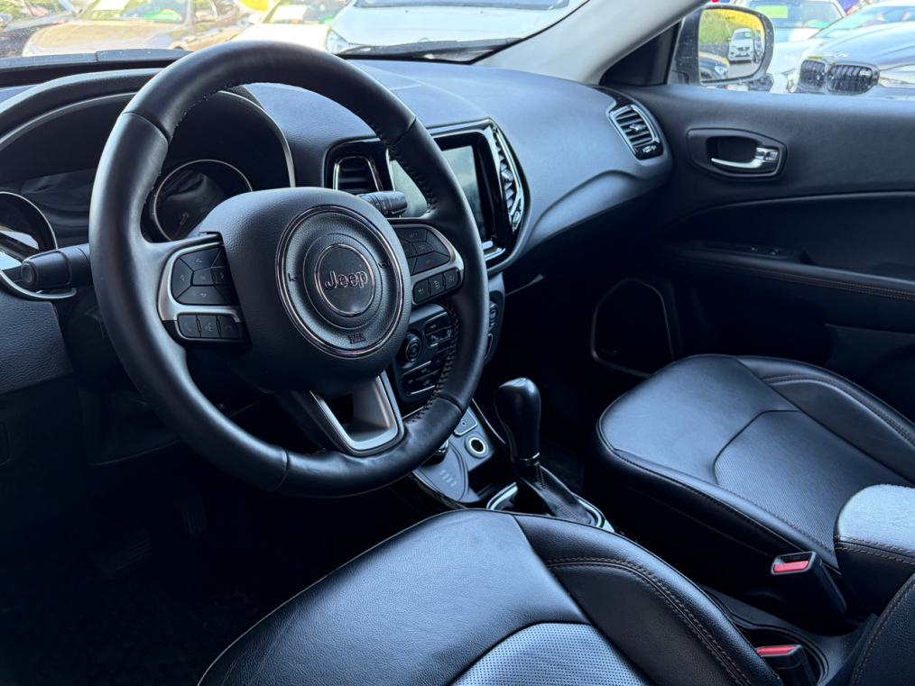 JEEP Compass 1.4 Turbo Limited AWD 9ATX-showroom-element-3