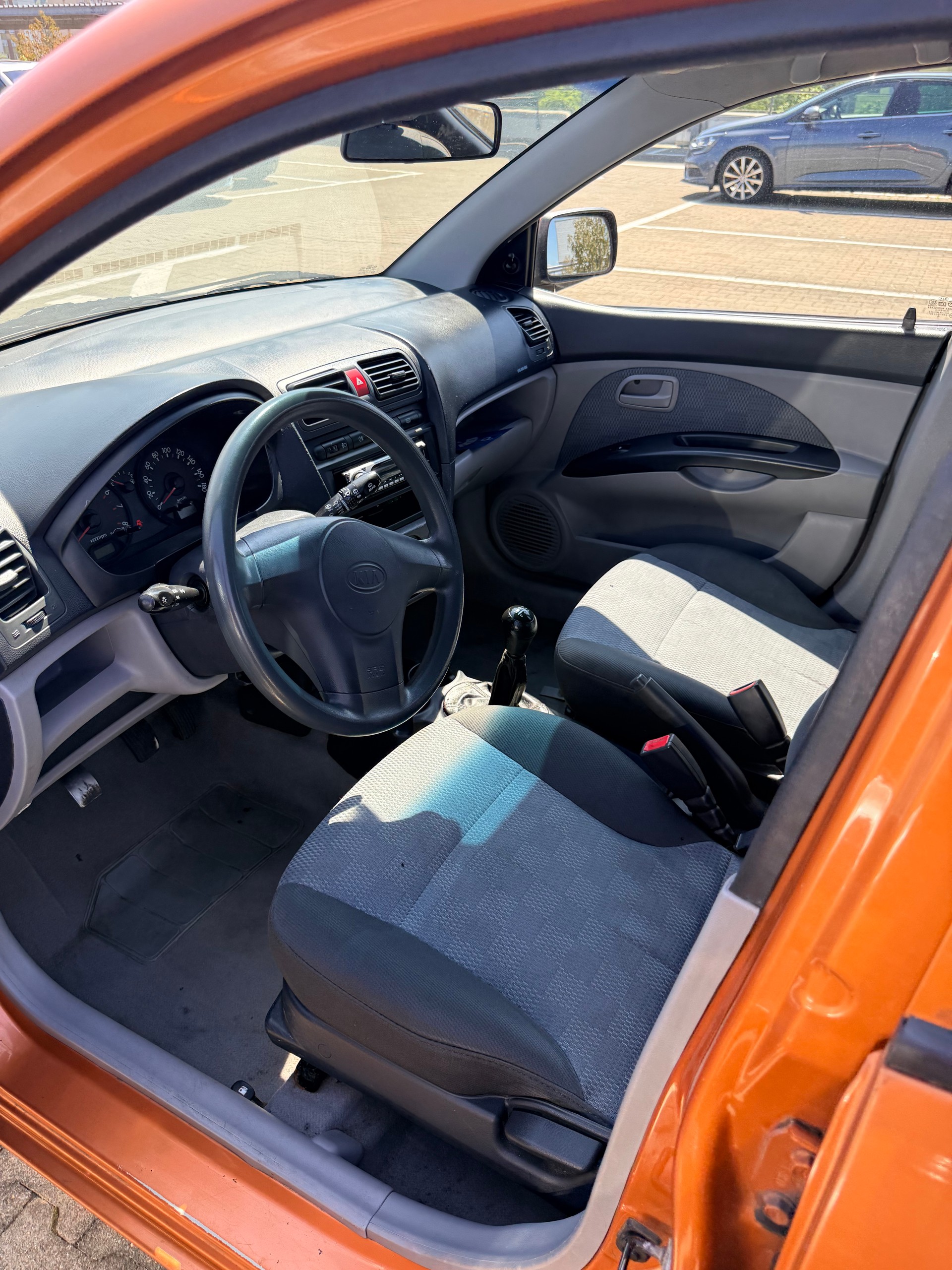 KIA Picanto 1.1 Style-image-5