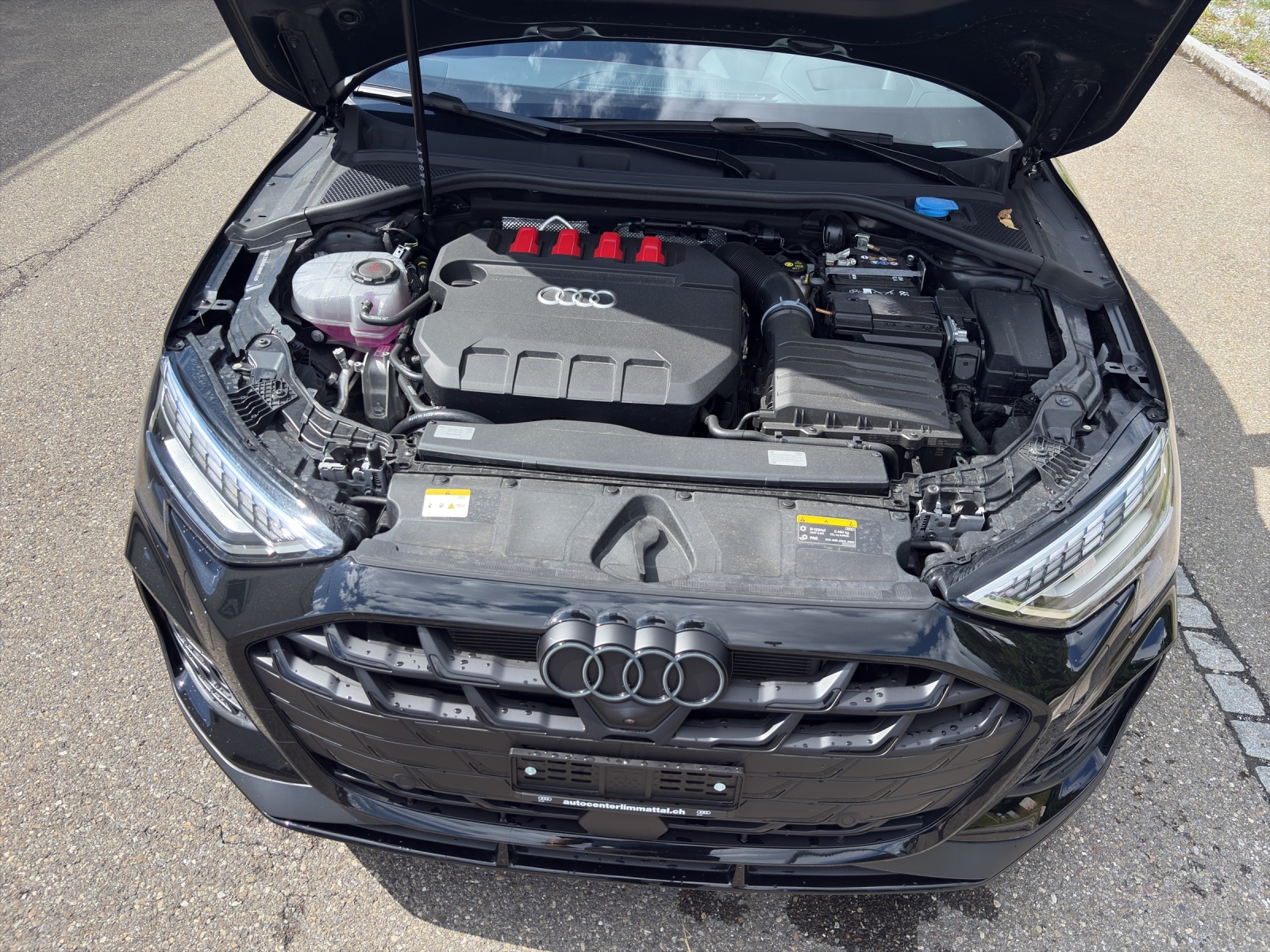 AUDI S3 Sportback 2.0 TFSI quattro S-Tronic-image-18
