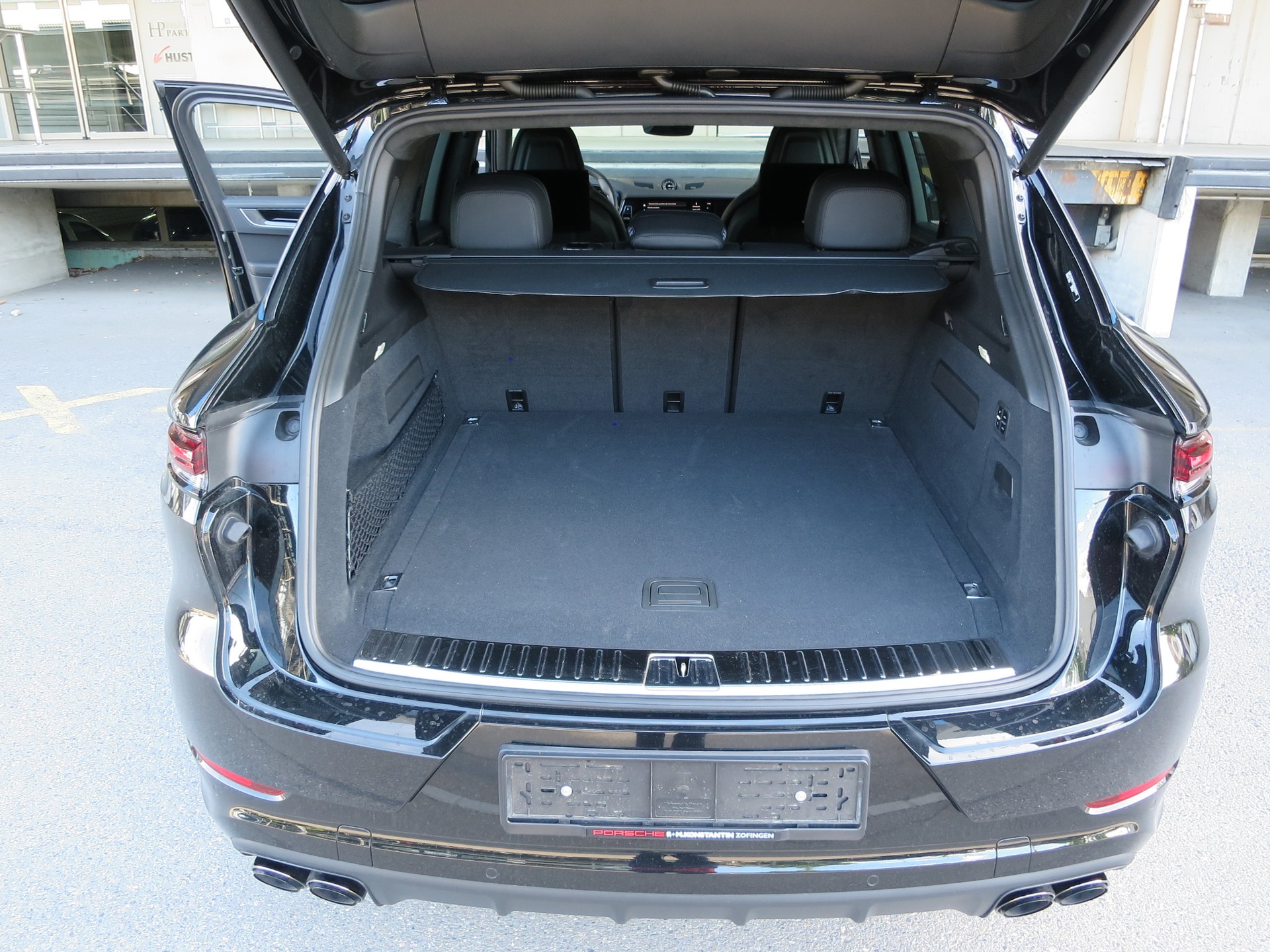 PORSCHE Cayenne Turbo E-Hybrid Tiptronic-image-14