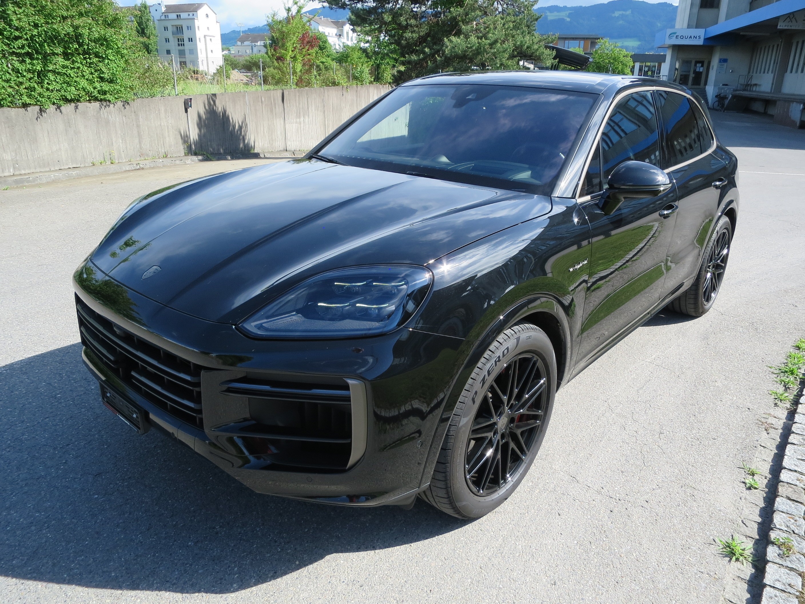 Car photo