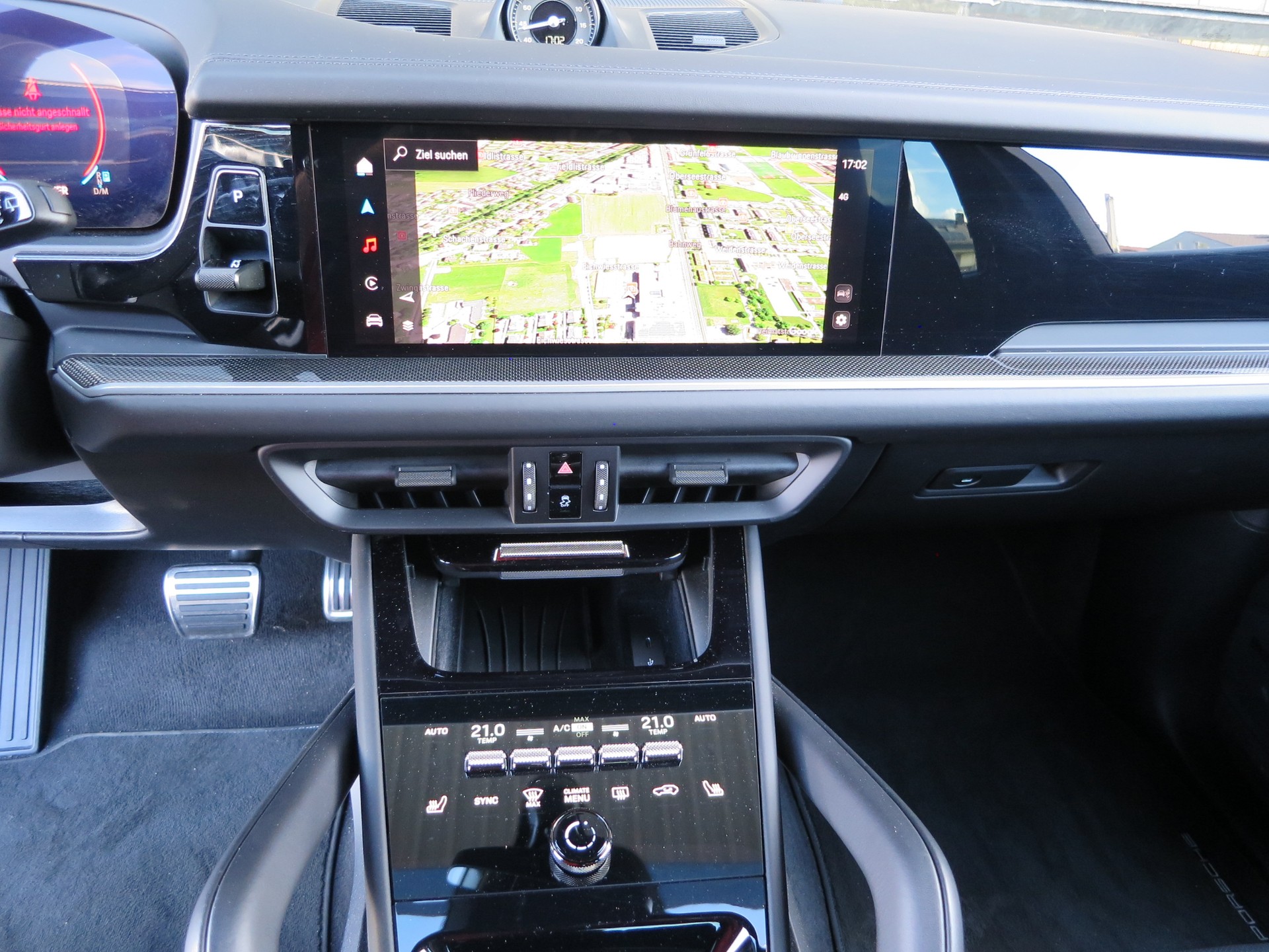 PORSCHE Cayenne Turbo E-Hybrid Tiptronic-image-10