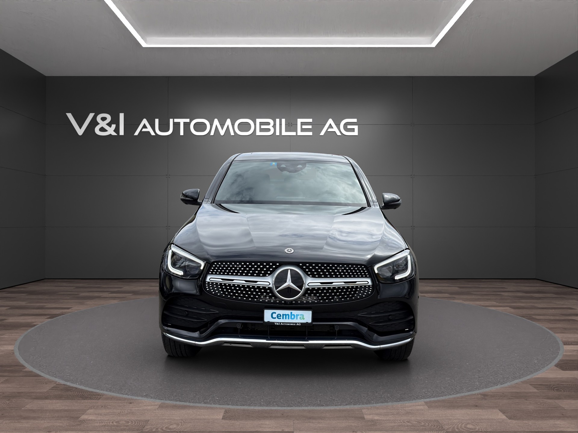 MERCEDES-BENZ GLC Coupé 300 e AMG Line 9G-Tronic-image-2