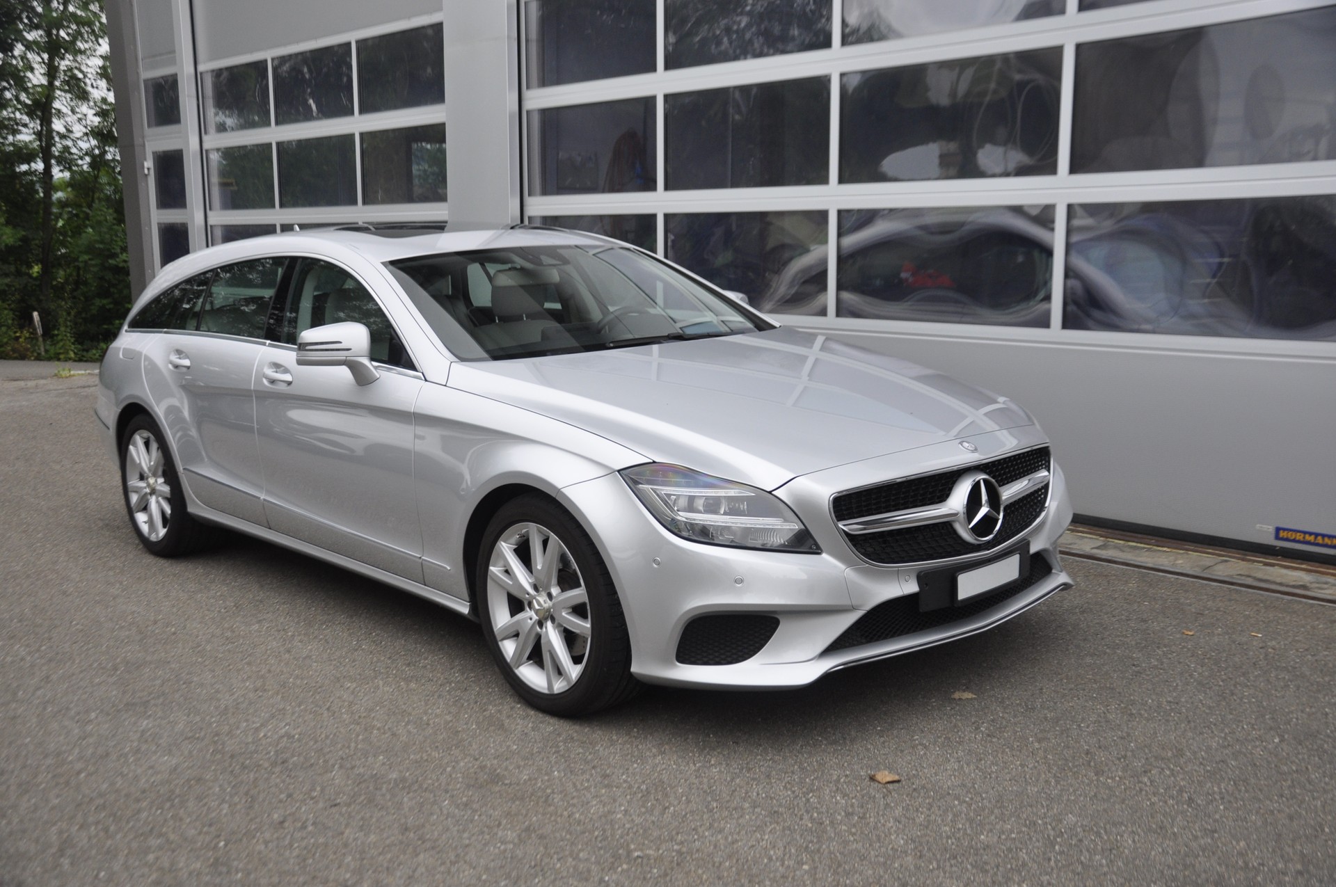 MERCEDES-BENZ CLS Shooting Brake 220 BlueTEC 9G-Tronic I Anhängerkupplung I Standheizung-image-0