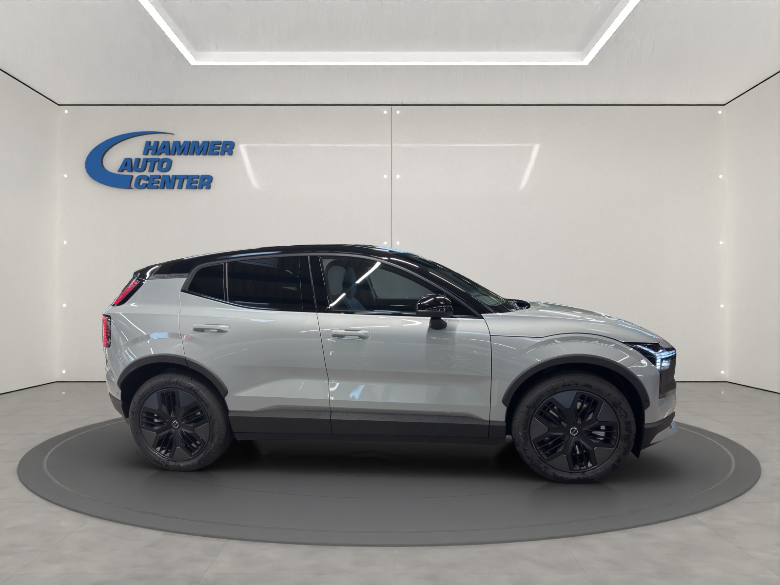 VOLVO EX30 CC P8 Ultra AWD-image-5