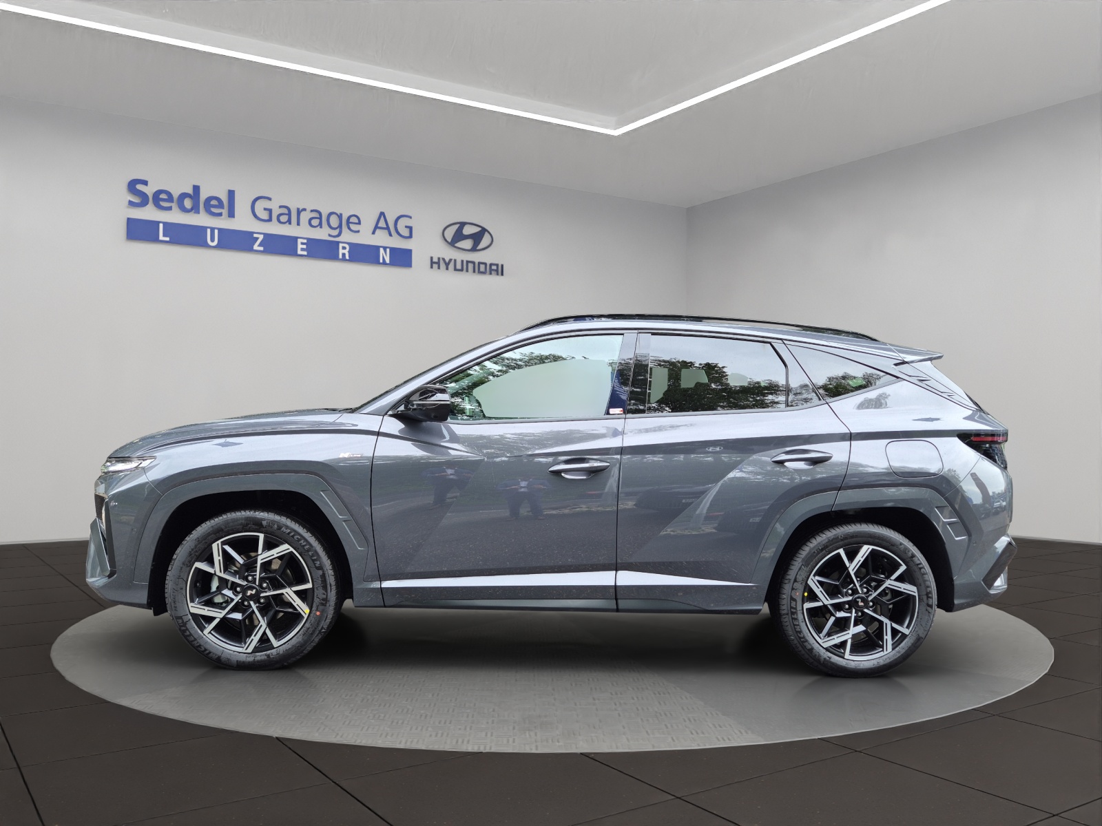 HYUNDAI Tucson 1.6 T-GDi HEV N-Line 4WD-image-2