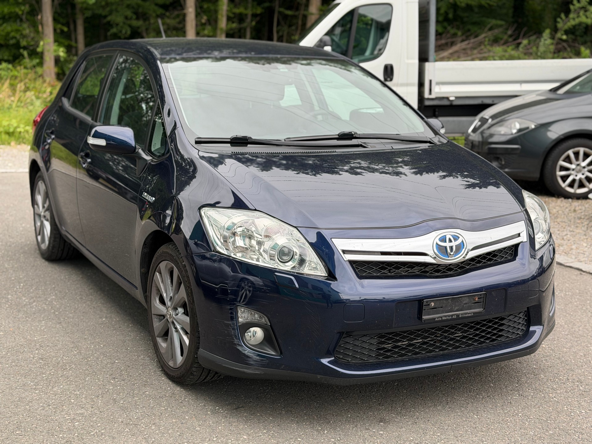 TOYOTA Auris 1.8 16V HSD Linea Sol-image-2