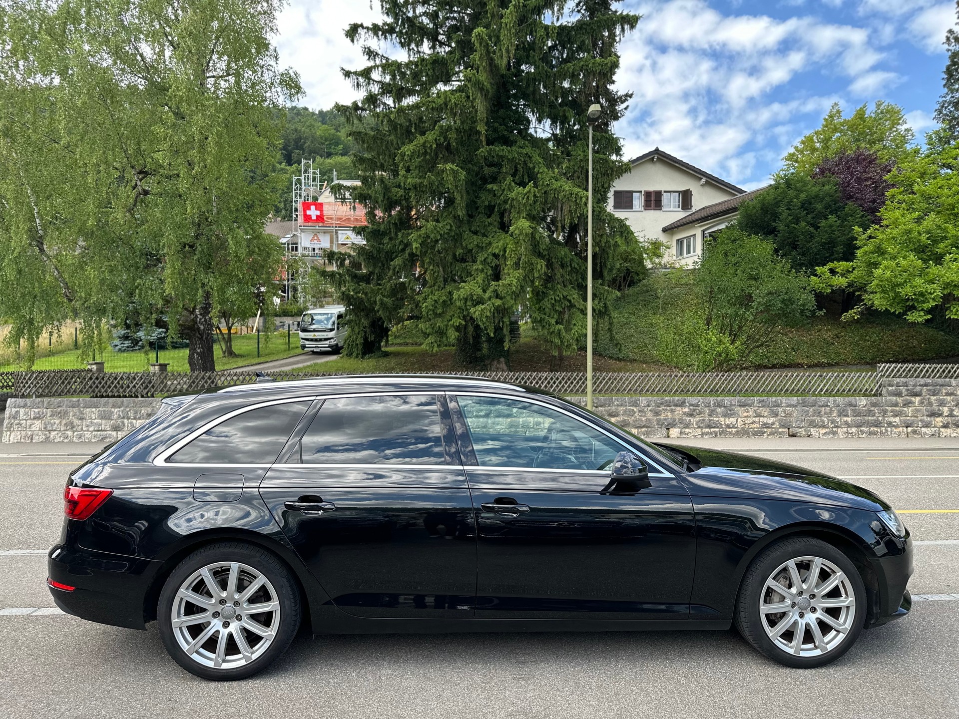 AUDI A4 Avant 2.0 TDI Sport quattro S-tronic-image-4