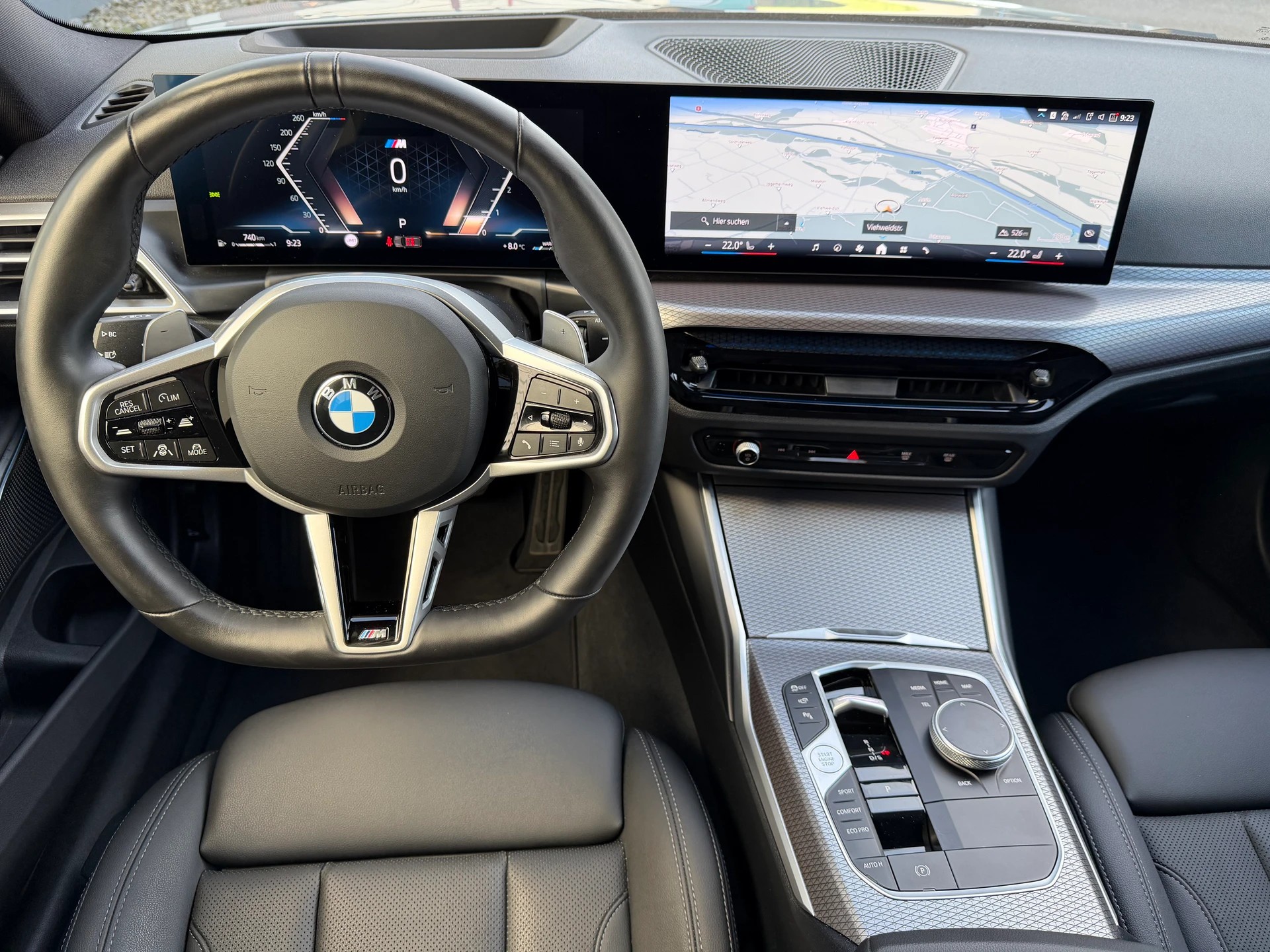 BMW 320d xDrive 48V Touring Steptronic M Sport-image-19