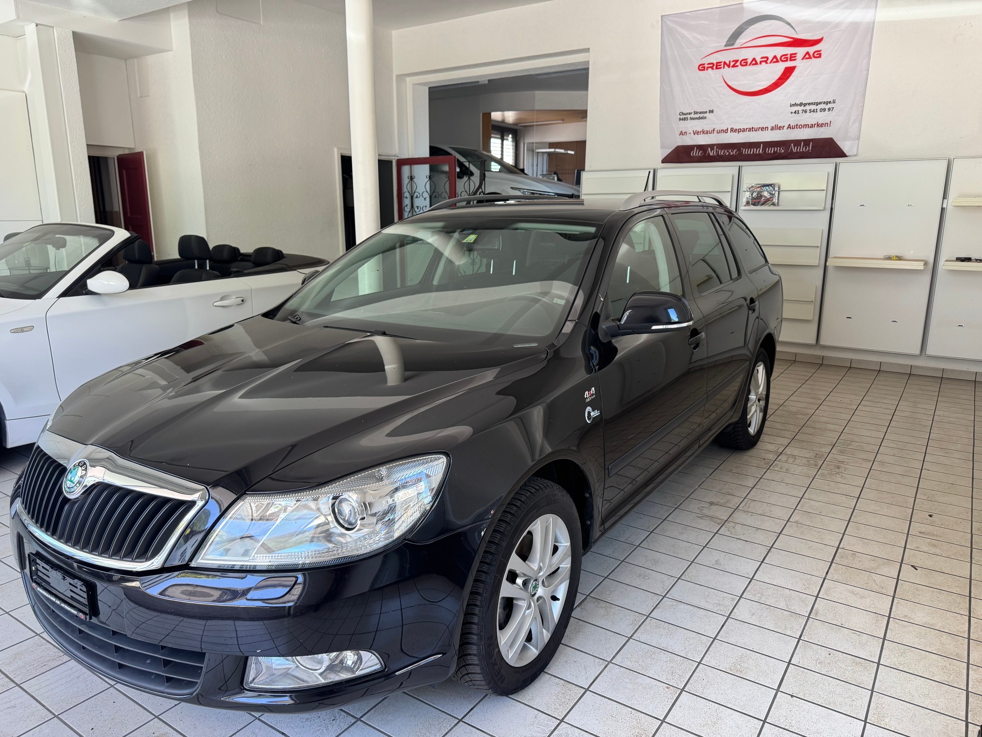 SKODA Octavia Combi 1.8 TSI AllDrive 4x4-image-2