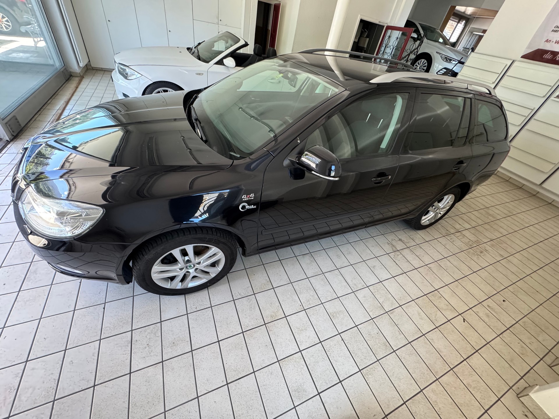SKODA Octavia Combi 1.8 TSI AllDrive 4x4-image-4