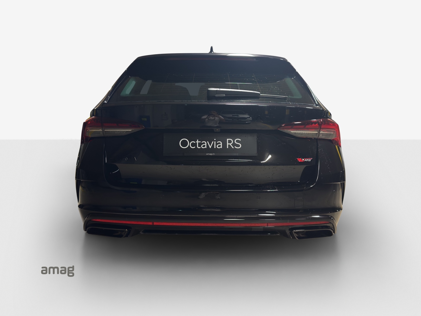 SKODA Octavia RS 30 Years Edition-image-3