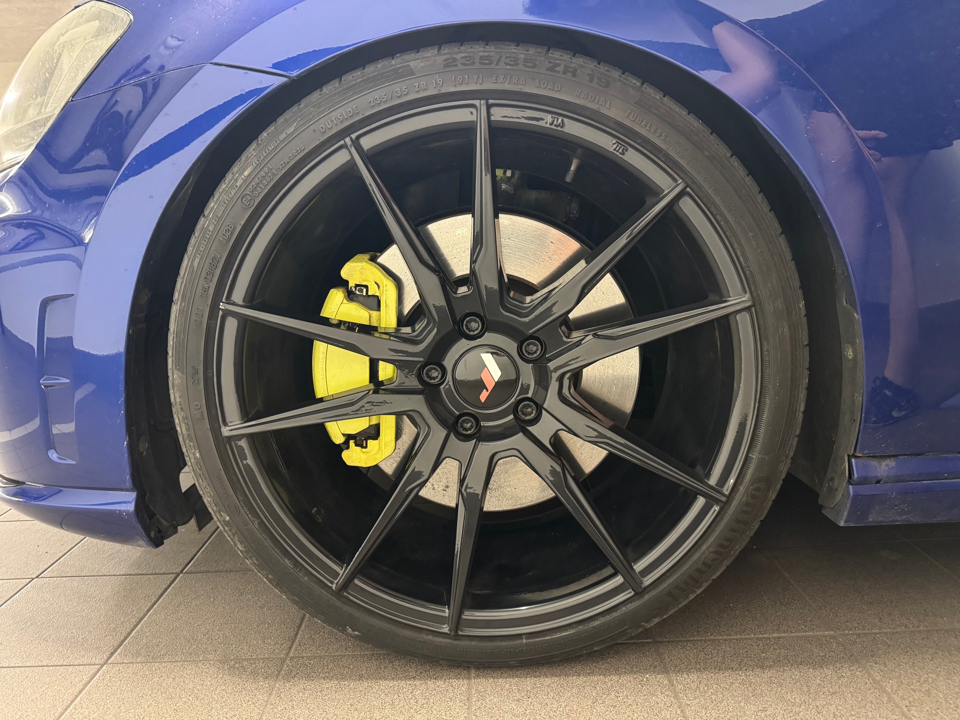 VW 2.0 TSI R DSG 4motion-image-0