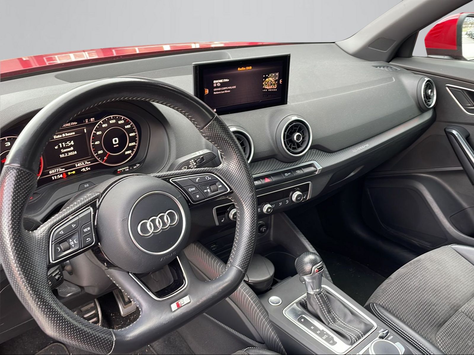 AUDI Q2 2.0 TDI sport quattro S-tronic-image-5