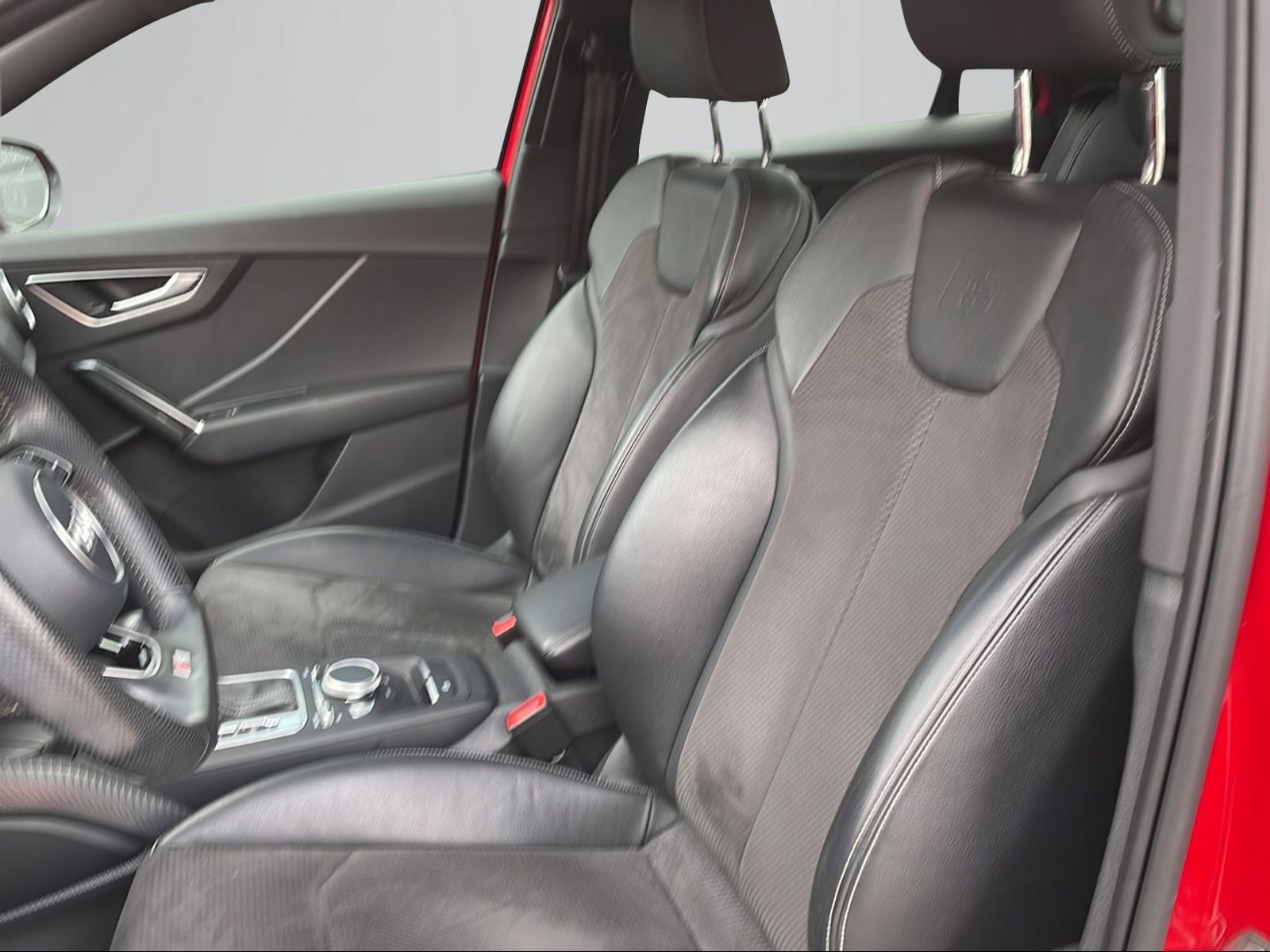 AUDI Q2 2.0 TDI sport quattro S-tronic-image-7