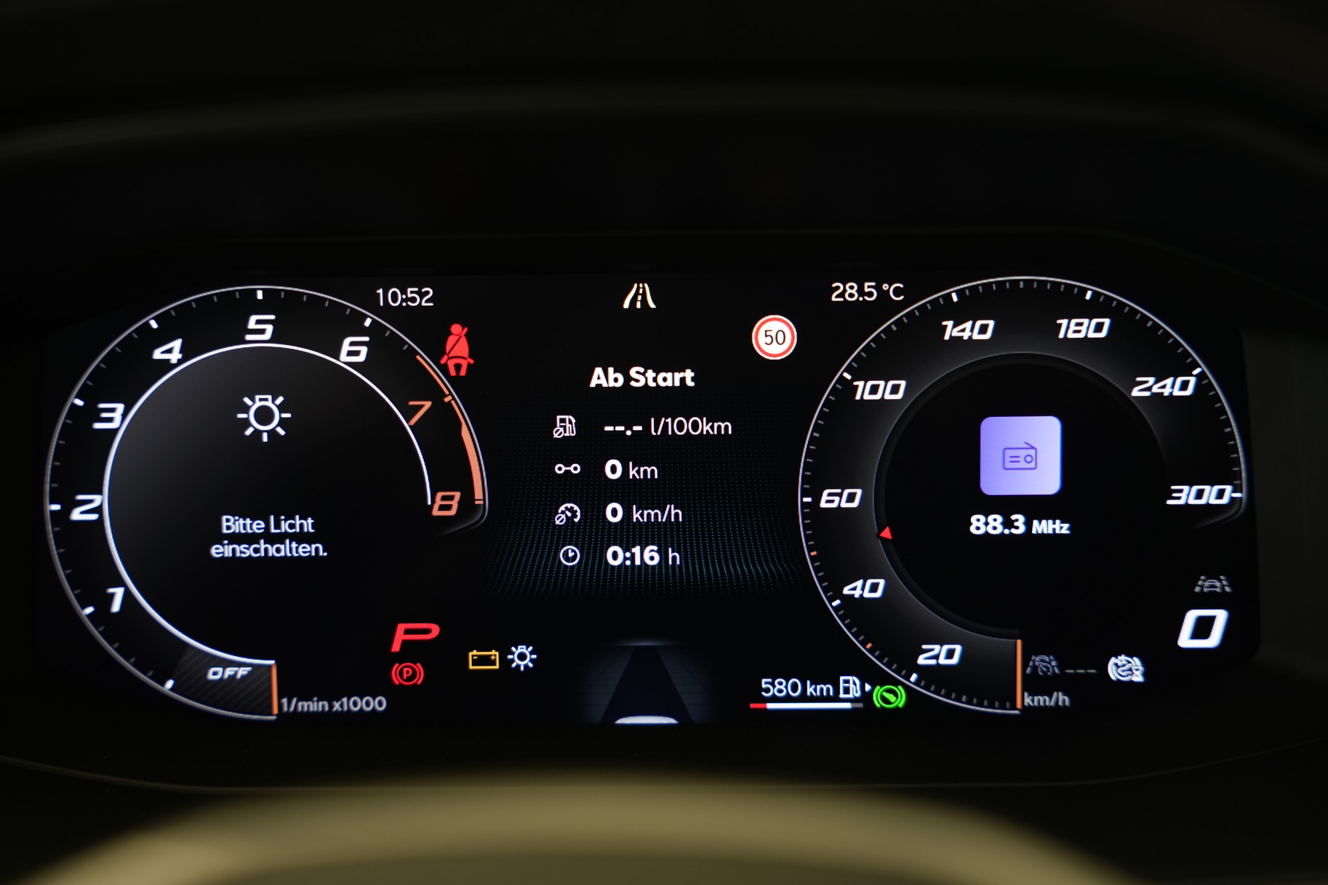 CUPRA Formentor 2.0TSI VZ 4Drive DSG *CH-Fahrzeug* *AHK* *Panorama* *Assistenzpaket*-image-25