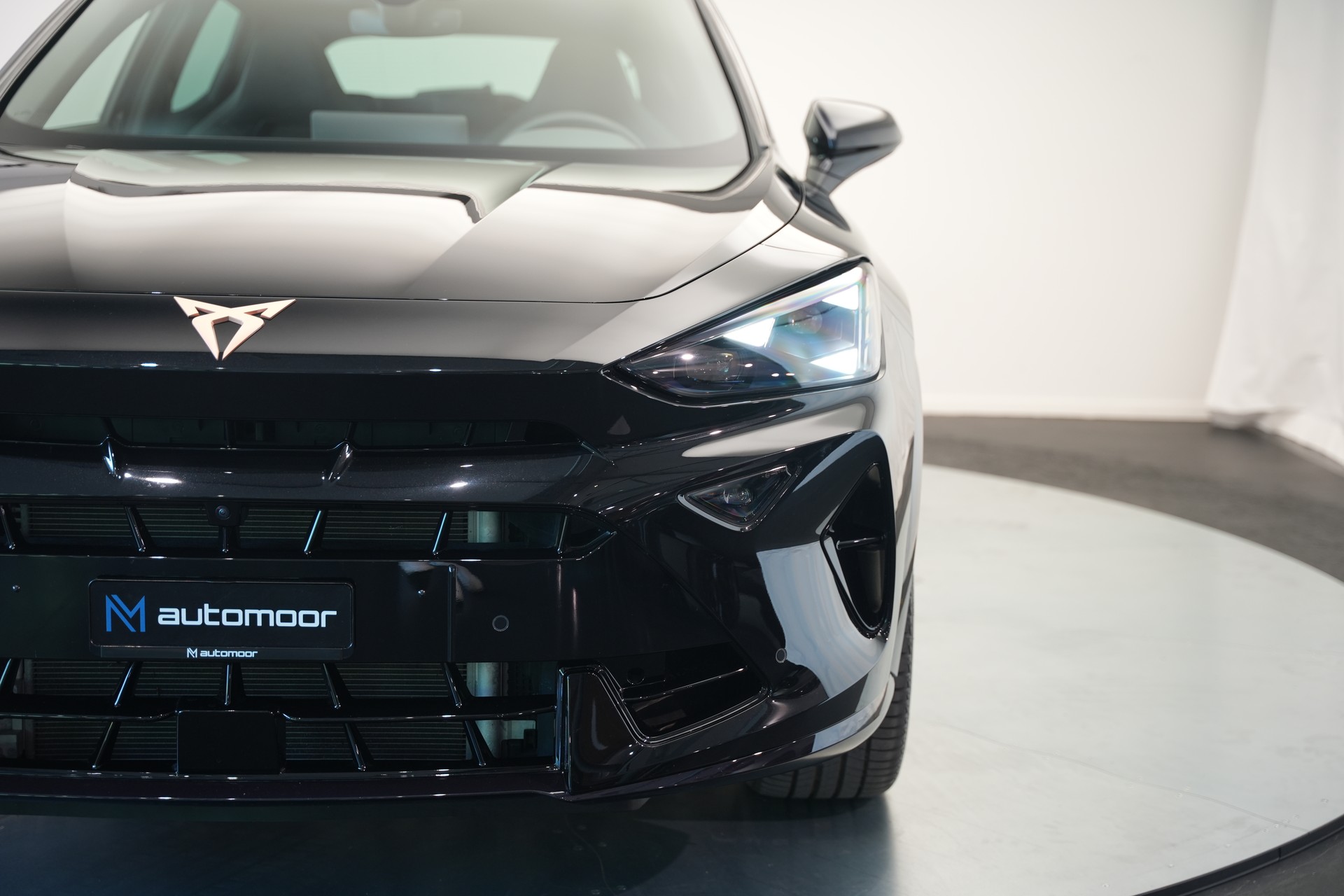 CUPRA Formentor 2.0TSI VZ 4Drive DSG *CH-Fahrzeug* *AHK* *Panorama* *Assistenzpaket*-image-36