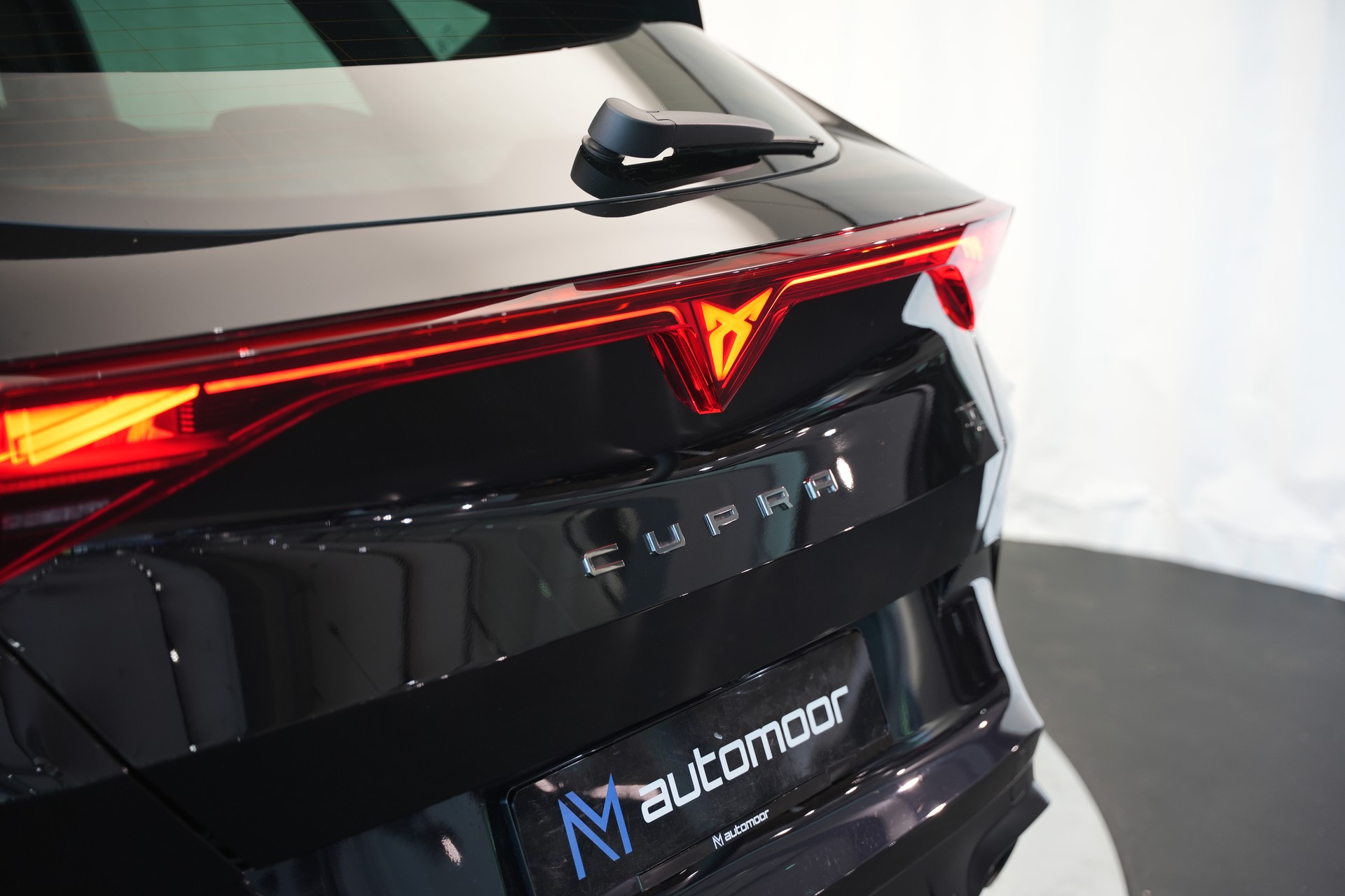 CUPRA Formentor 2.0TSI VZ 4Drive DSG *CH-Fahrzeug* *AHK* *Panorama* *Assistenzpaket*-image-33