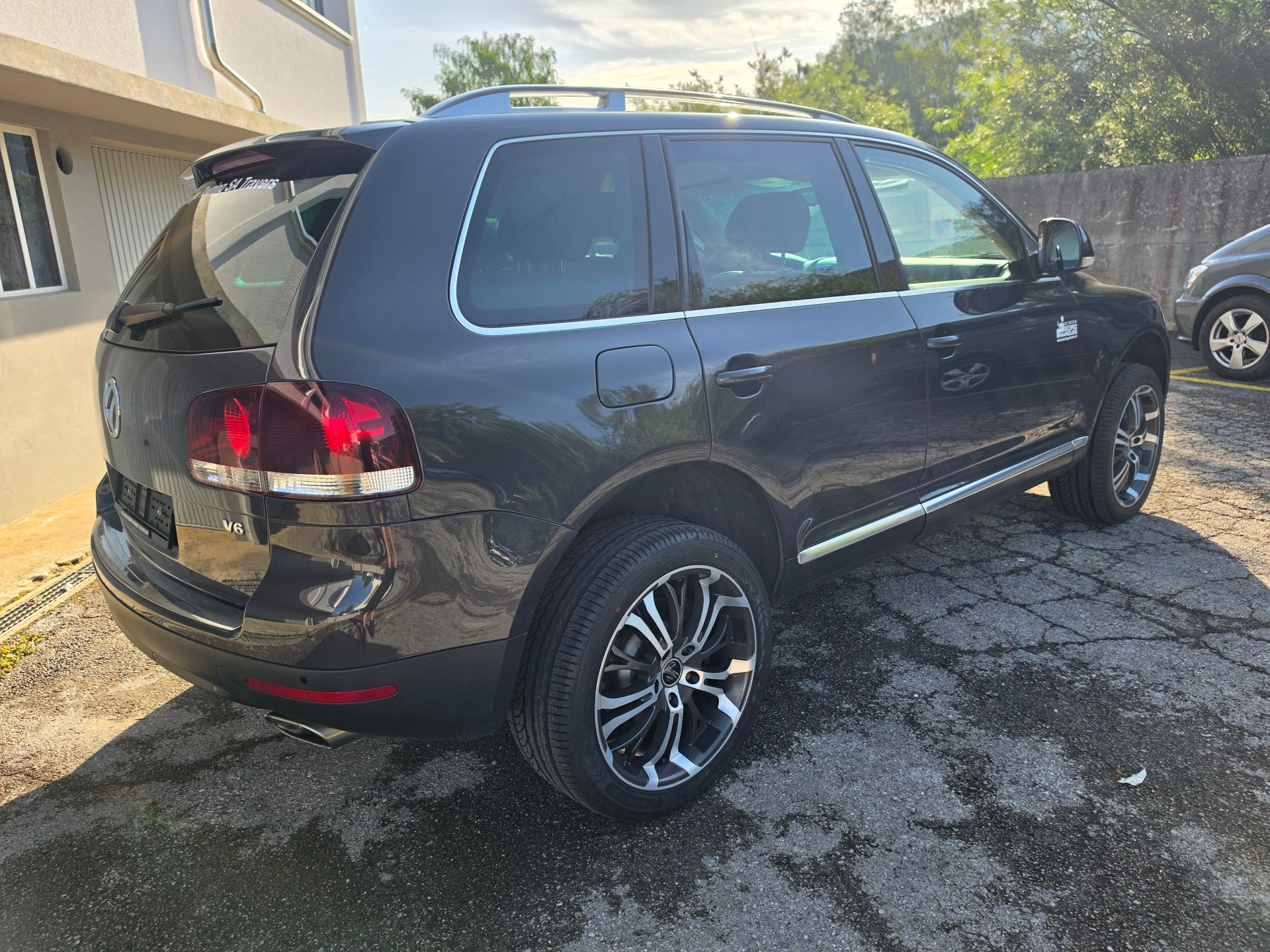 VW Touareg 3.0 TDI Tiptronic-image-3