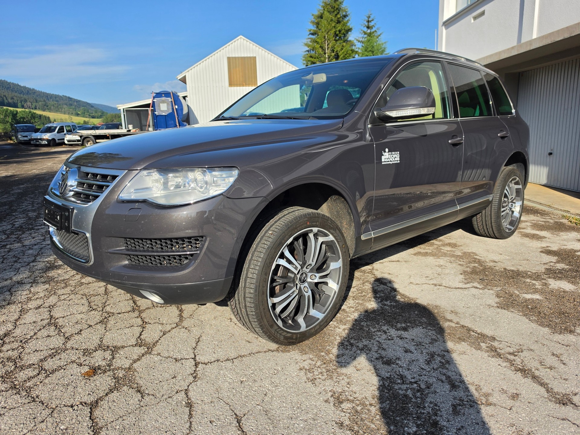 VW Touareg 3.0 TDI Tiptronic-image-0