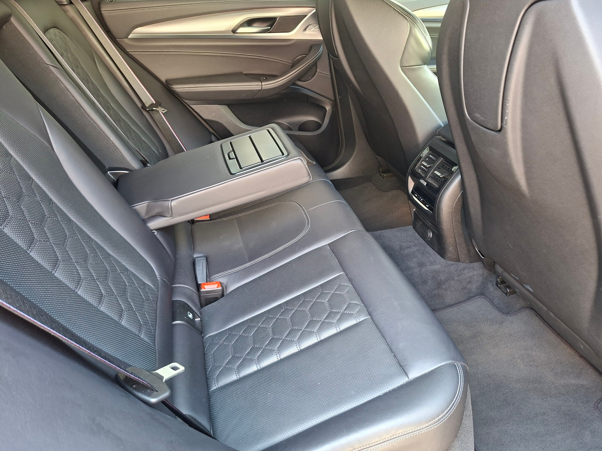 BMW X3 xDrive M Competition Steptronic-image-10