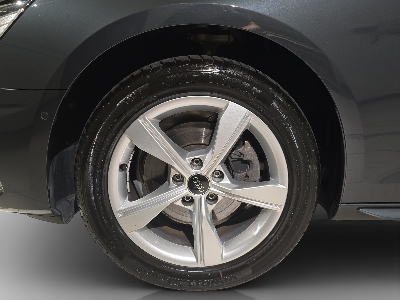AUDI A4 Avant 35 TDI advanced S-tronic-image-15