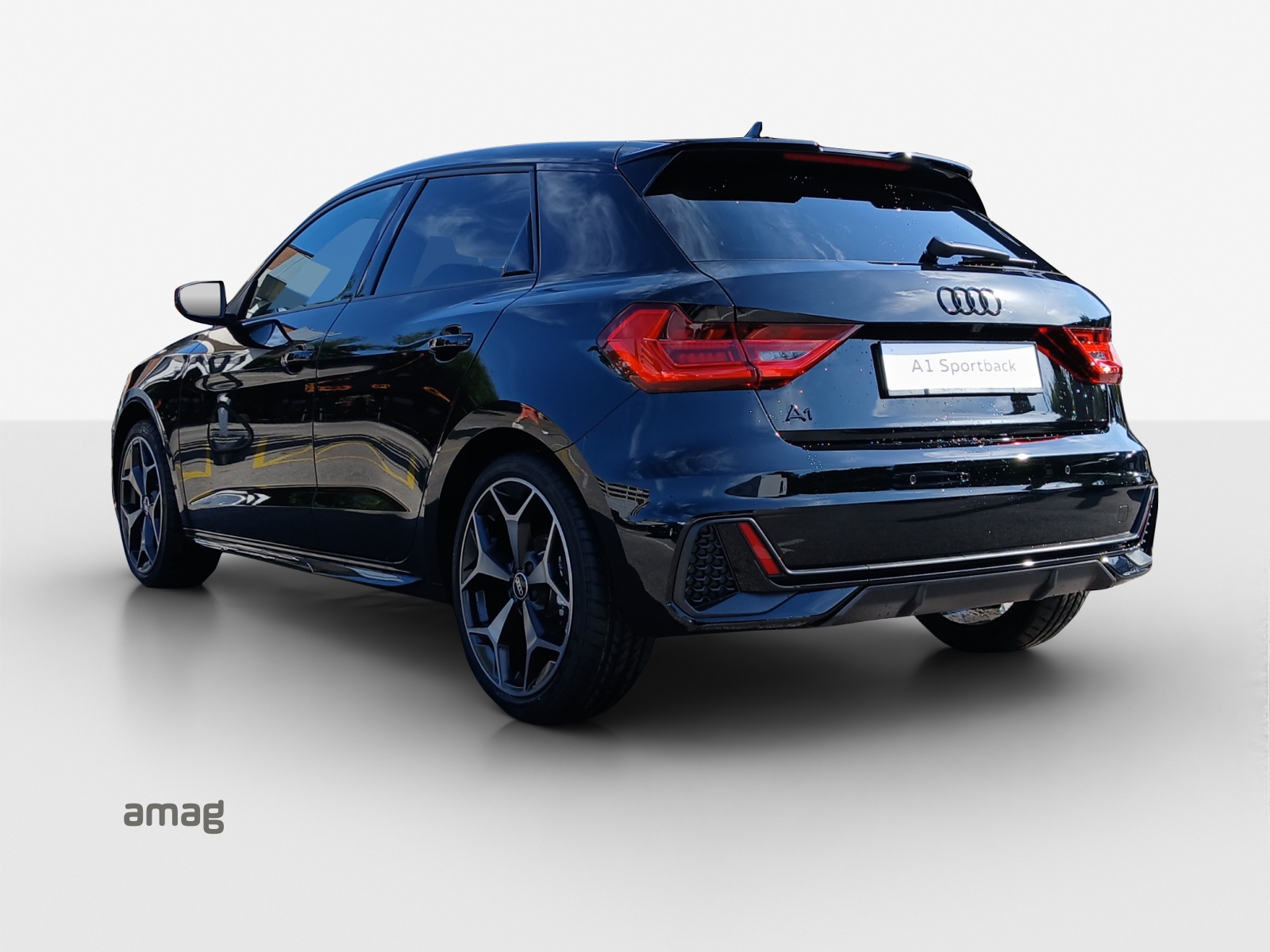 AUDI A1 Sportback 30 TFSI S Line Attraction S-tronic-image-2