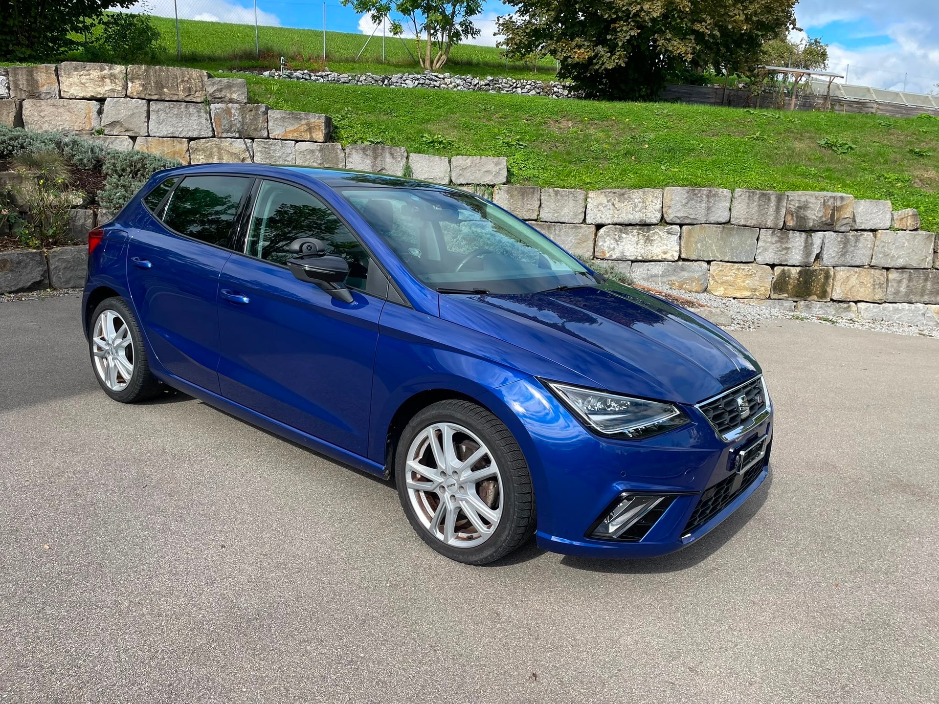 SEAT 1.5 TSI Swiss FR-image-0