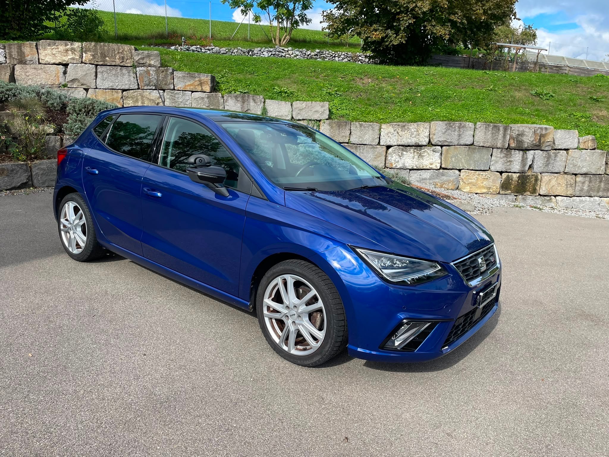SEAT 1.5 TSI Swiss FR — slika 1