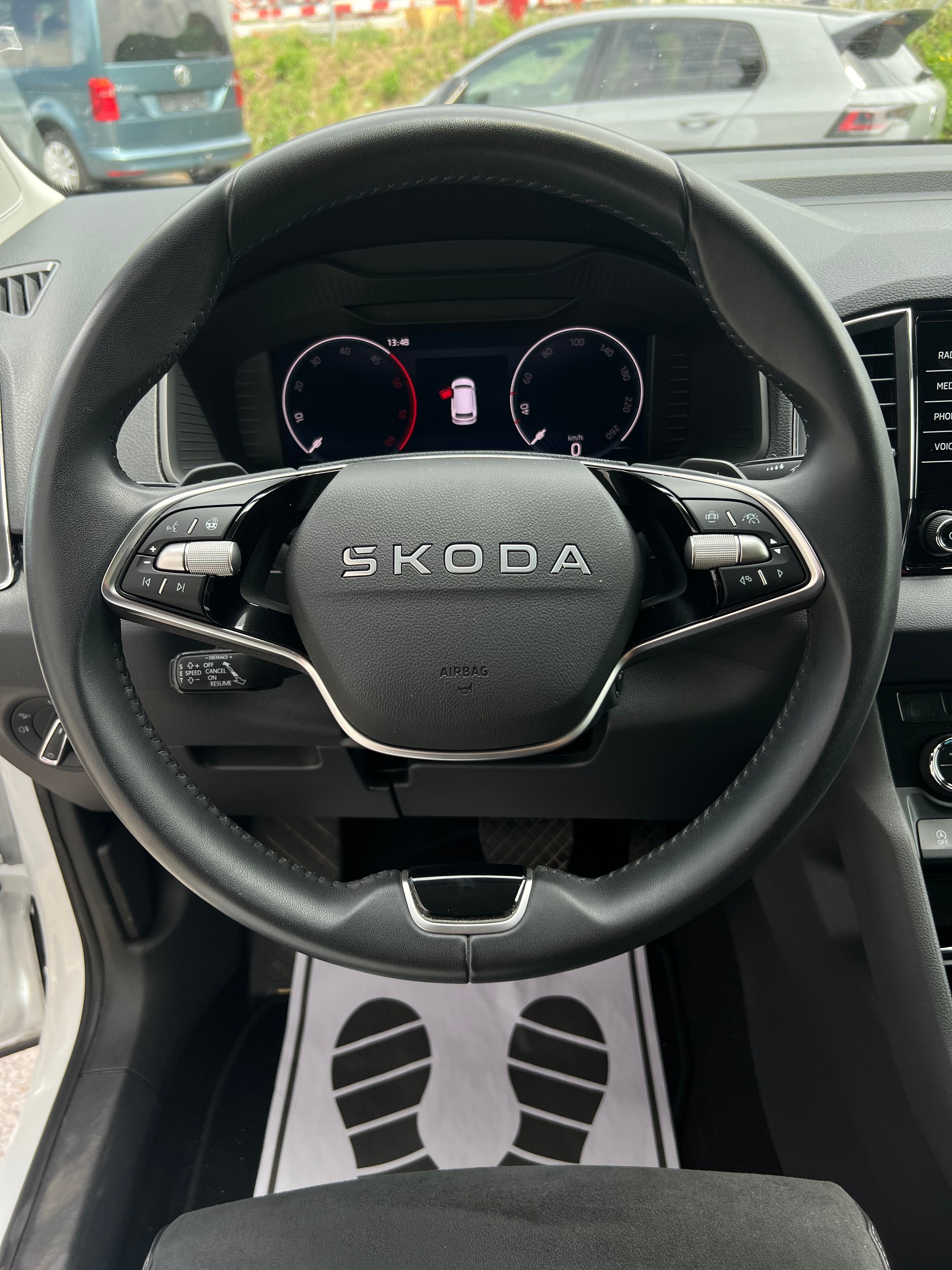 SKODA Karoq 2.0 TDI CR Selection 4x4 DSG - Garantie - Top Zustand - Leasing da 405.-/mese-image-10