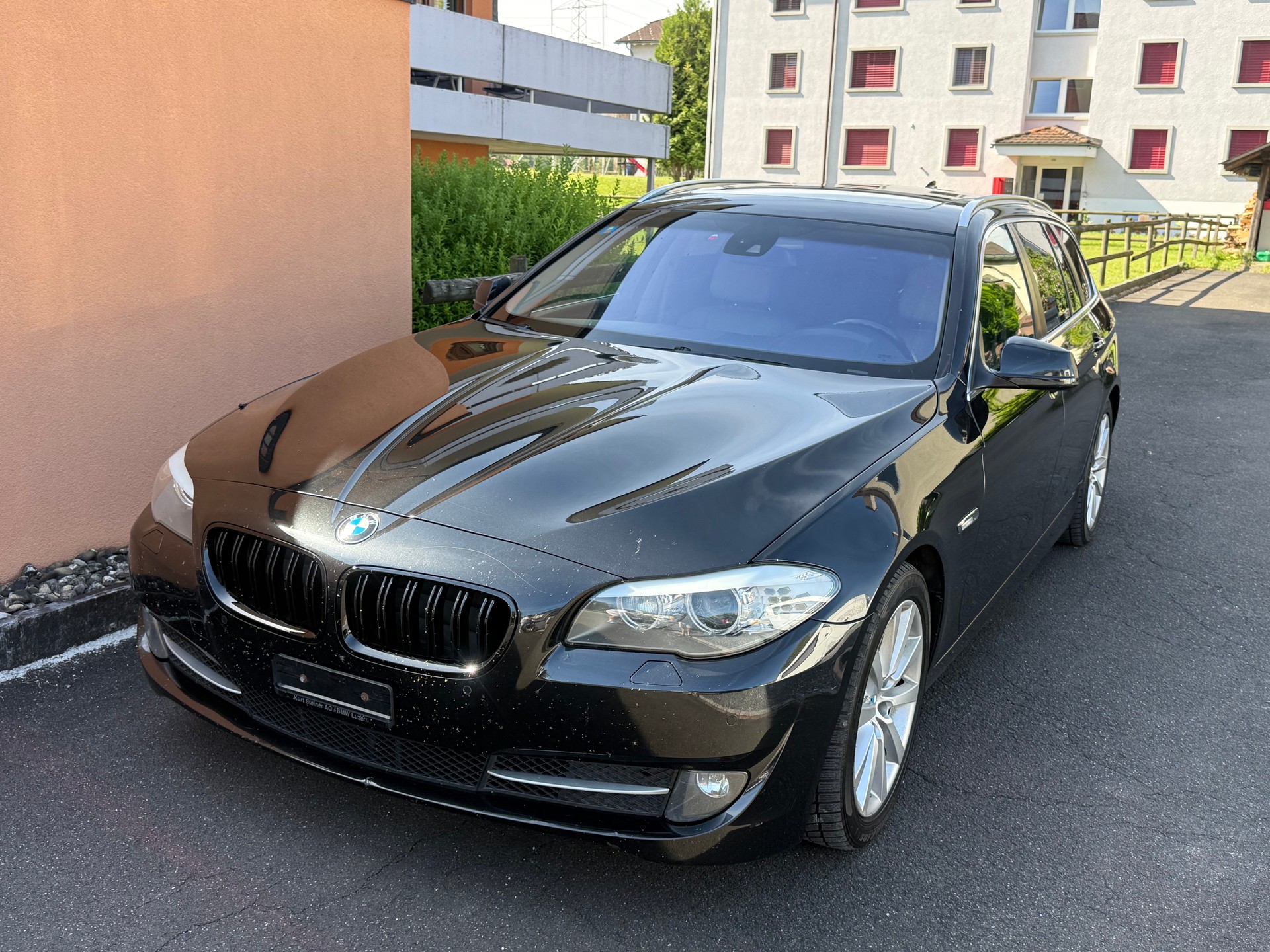 BMW 535d Touring Steptronic-image-1