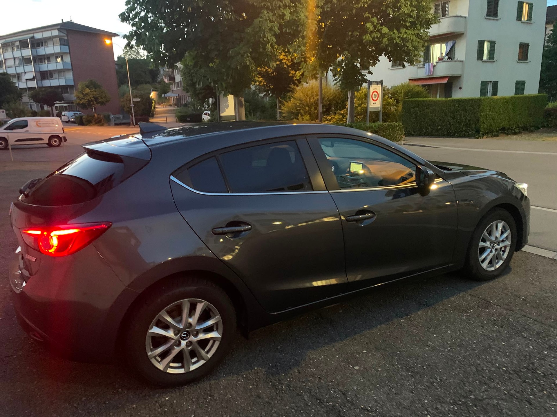 MAZDA 3 1.5 16V CD Ambition Activematic-image-7