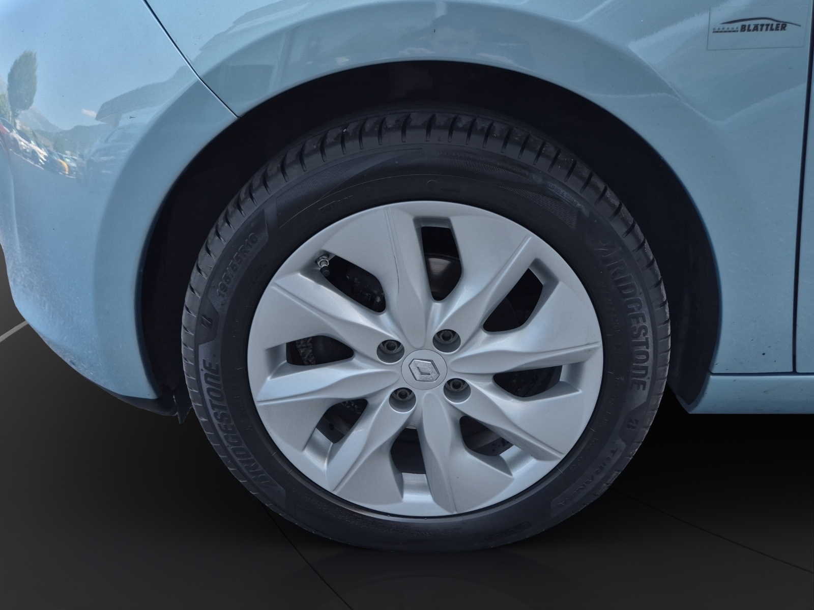 RENAULT Zoe Q210 Intens-image-10