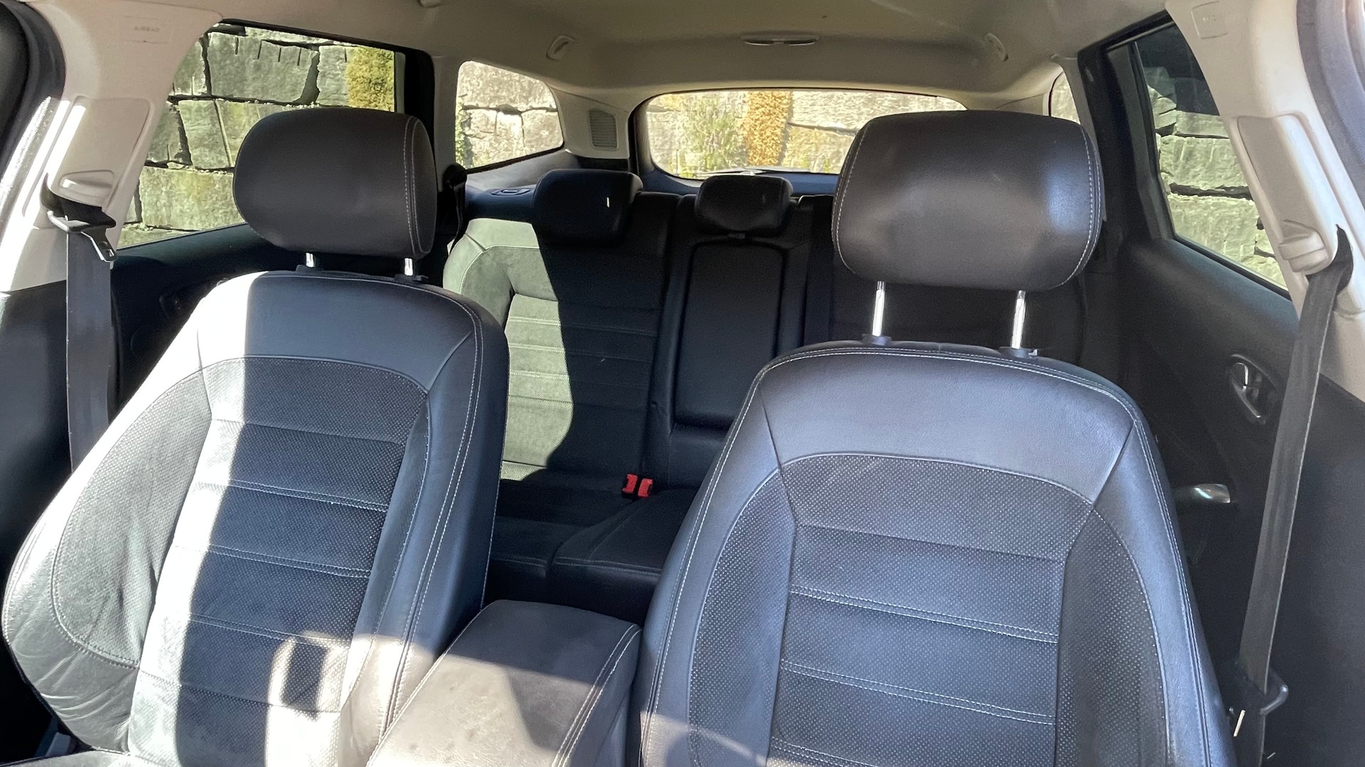 FORD Mondeo 2.0 EcoBoost SCTi Carving PowerShift-image-12